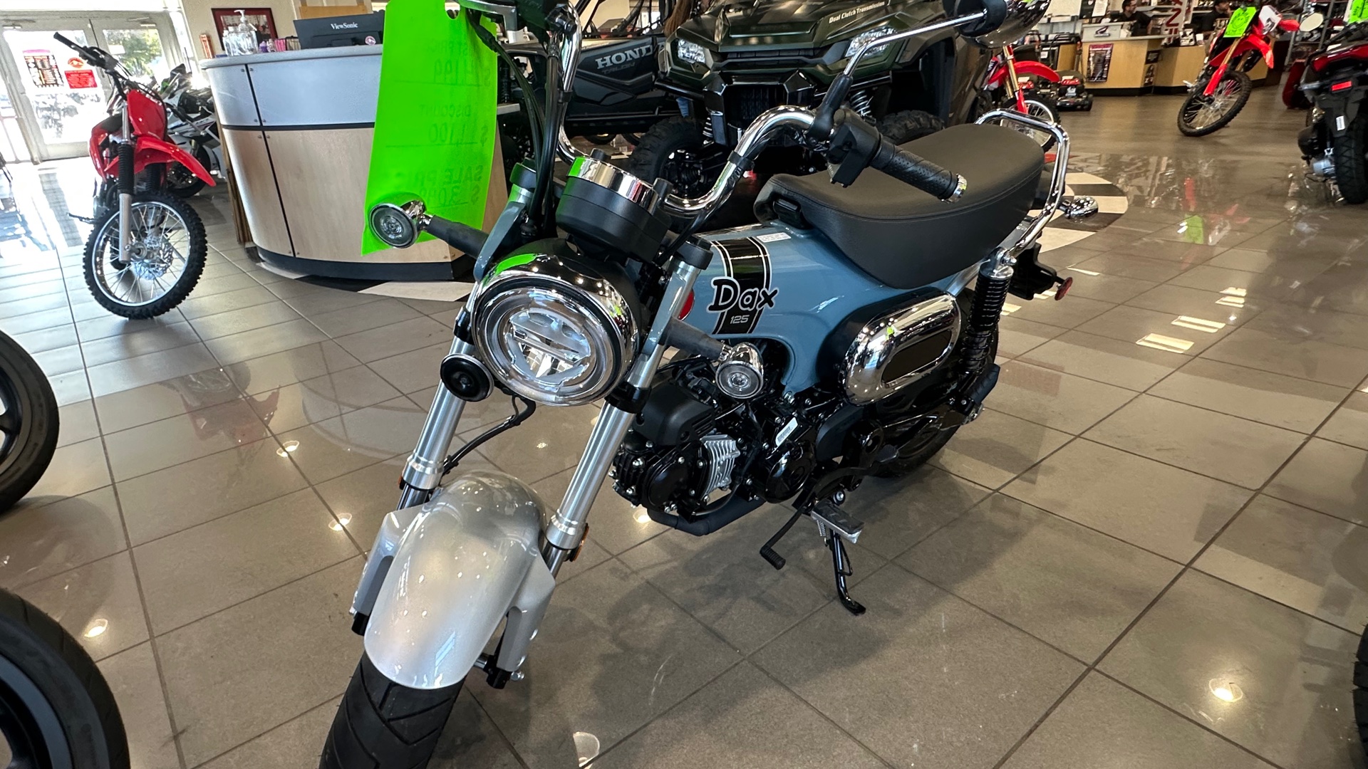 2025 Honda DAX 125 - Photo 6