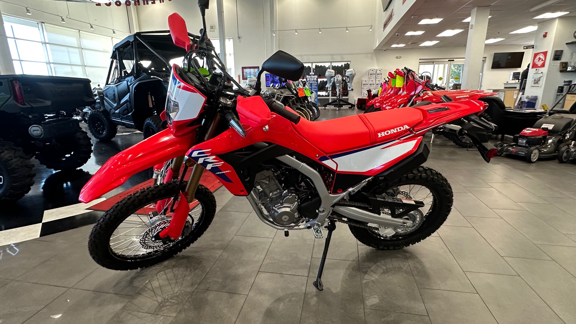 2025 Honda CRF300L - Photo 5