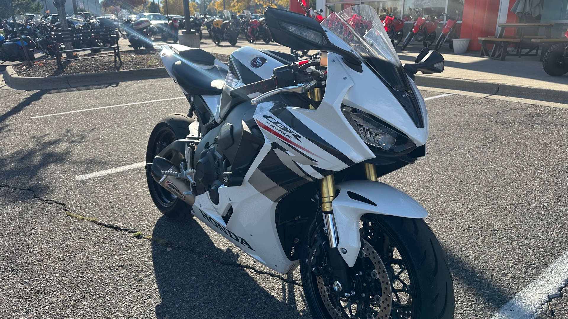 2025 Honda CBR1000RR ABS - Photo 8