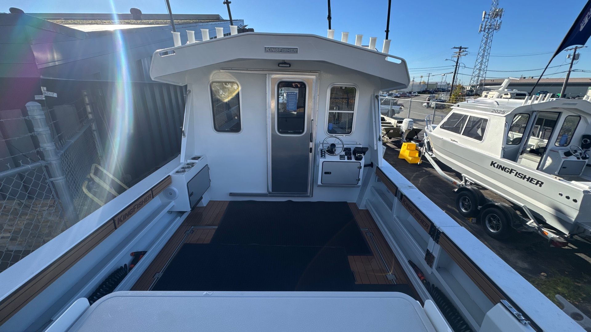 2025 Kingfisher Boats 3225 GFX - Photo 2