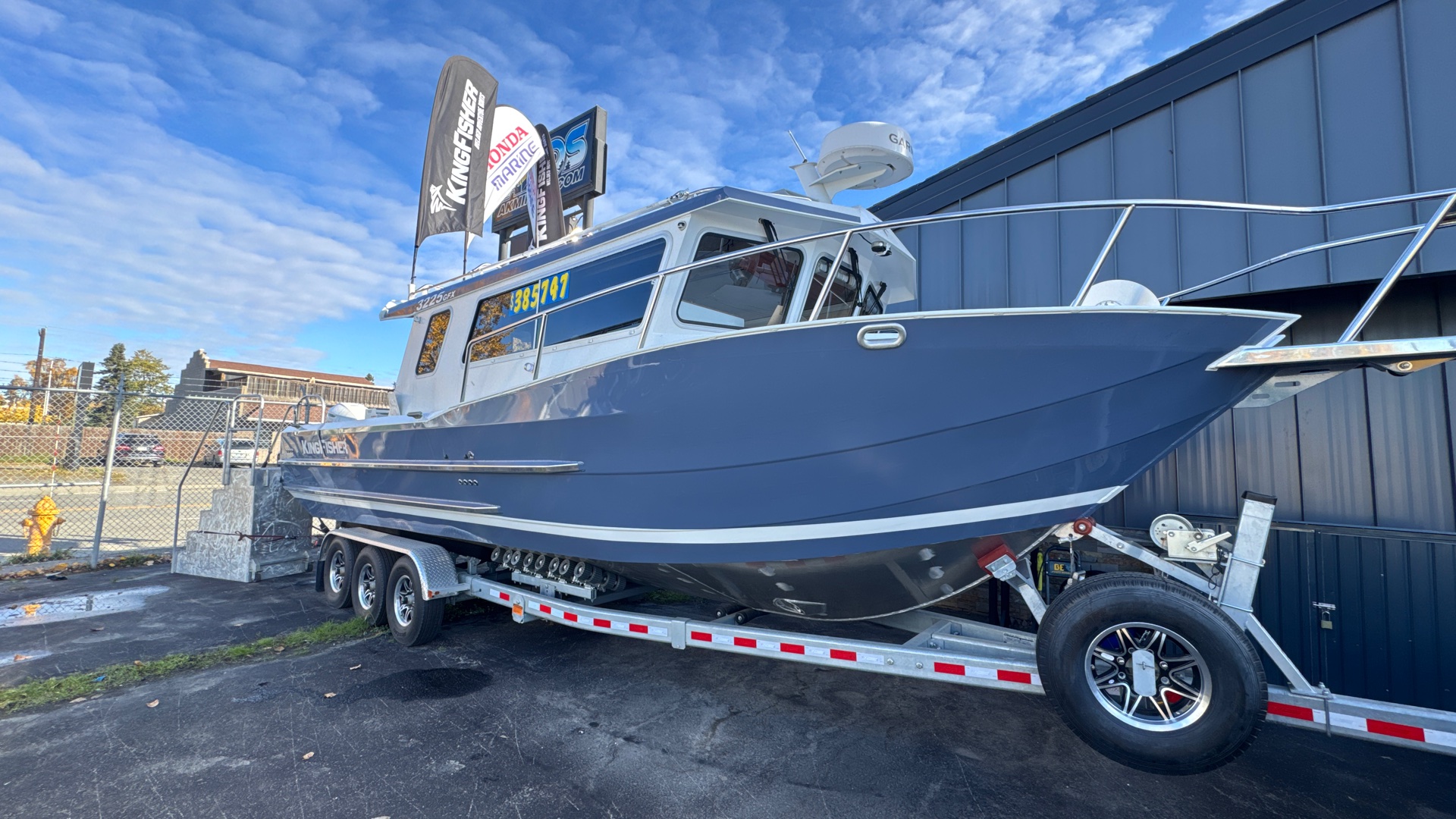 2025 Kingfisher Boats 3225 GFX