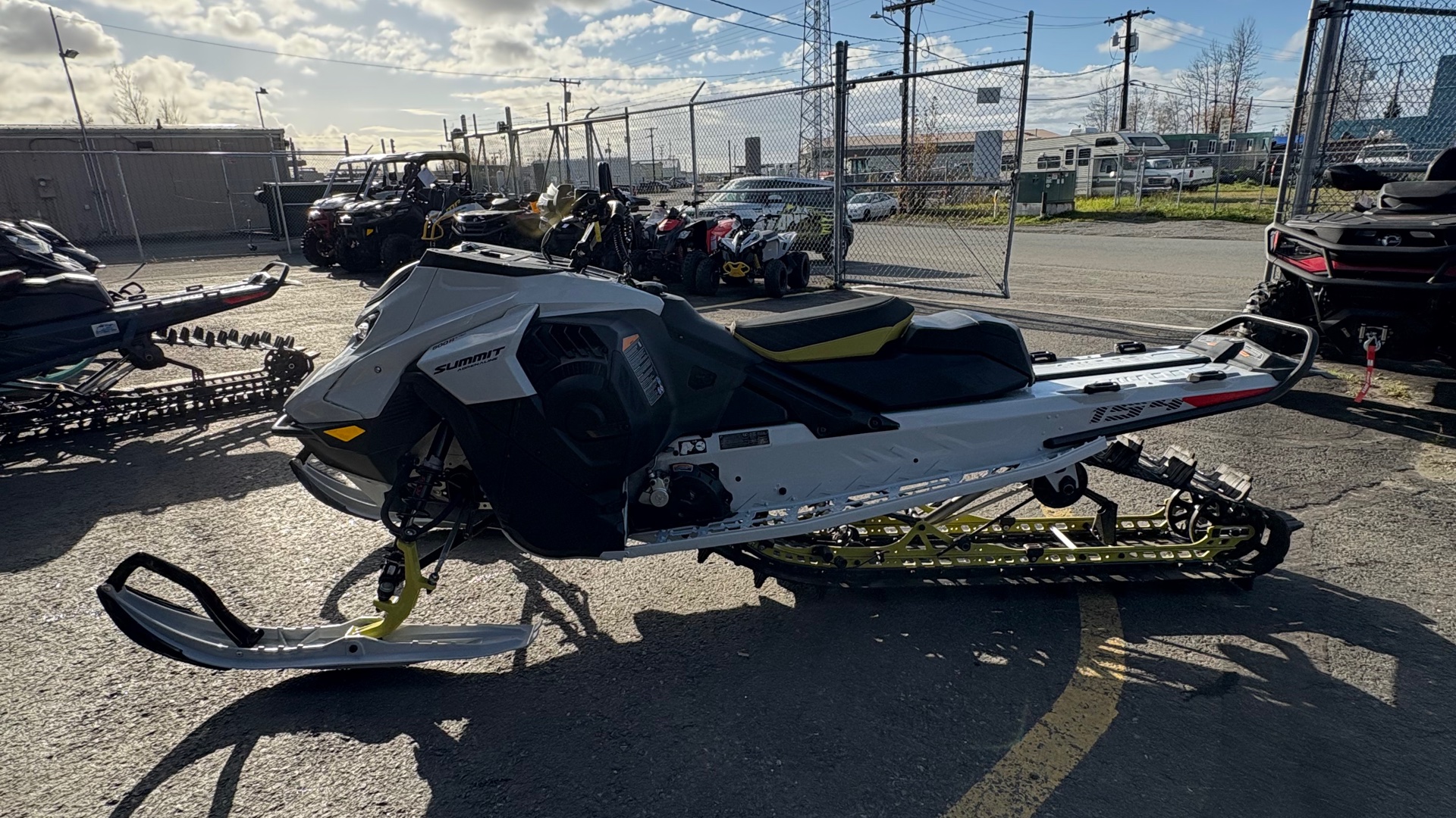 2025 Ski-Doo CGSH - Photo 2