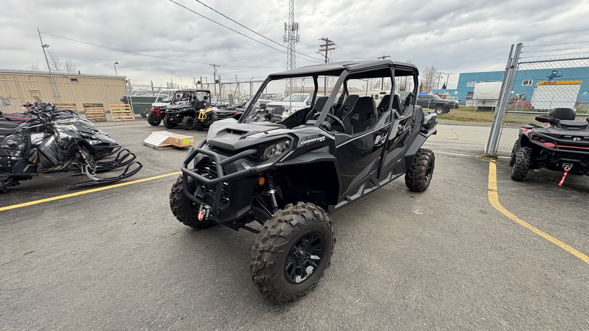 2025 Can-Am COMMANDER MAX XT 1000R