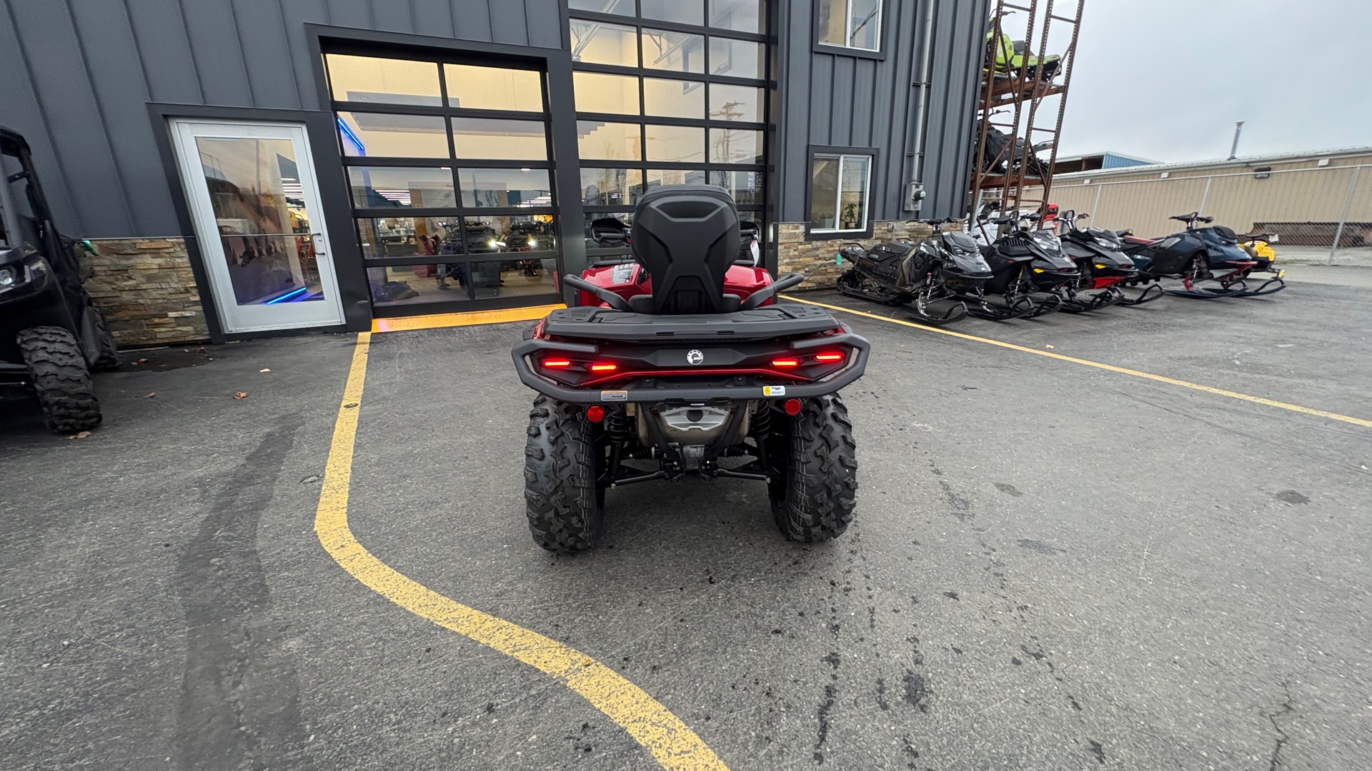 2025 Can-Am 4TSE - Photo 4