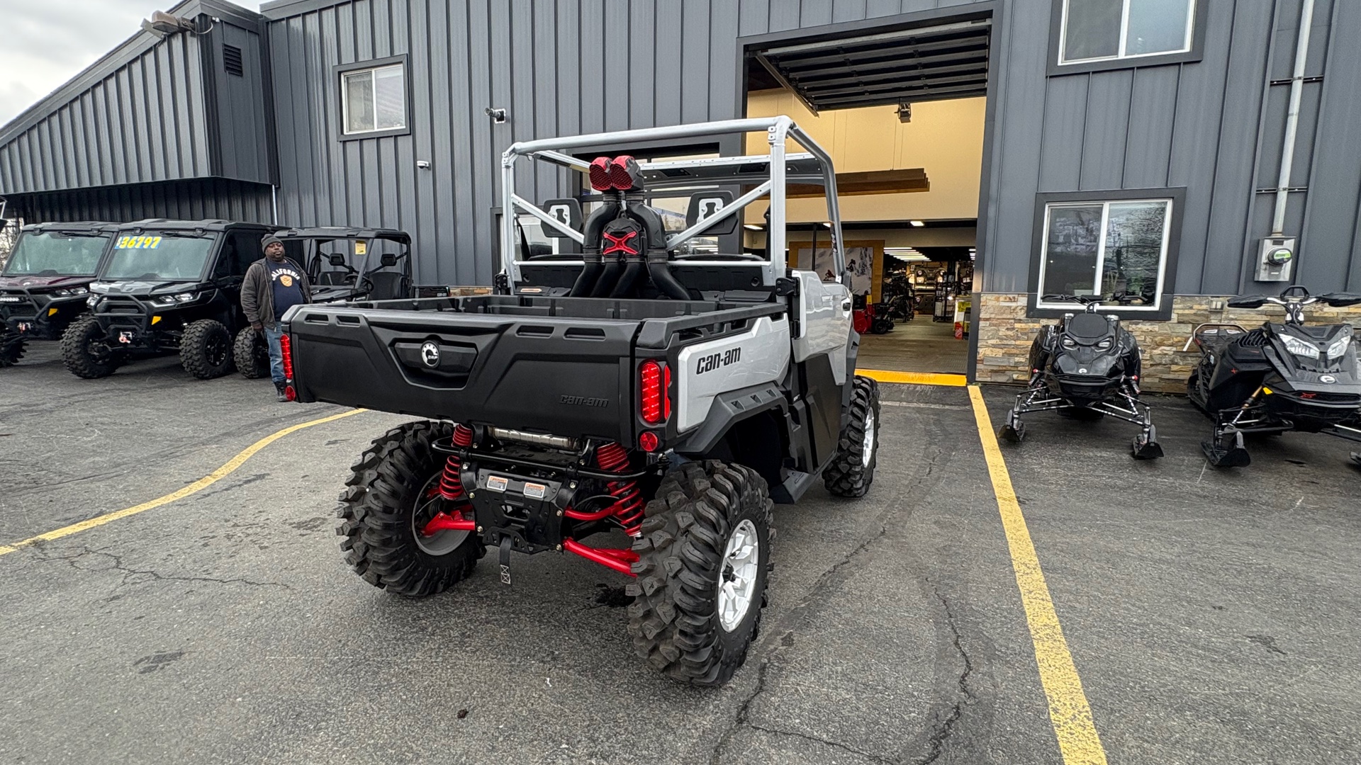 2025 Can-Am Defender X MR w/ Half Doors HD10 - Photo 5