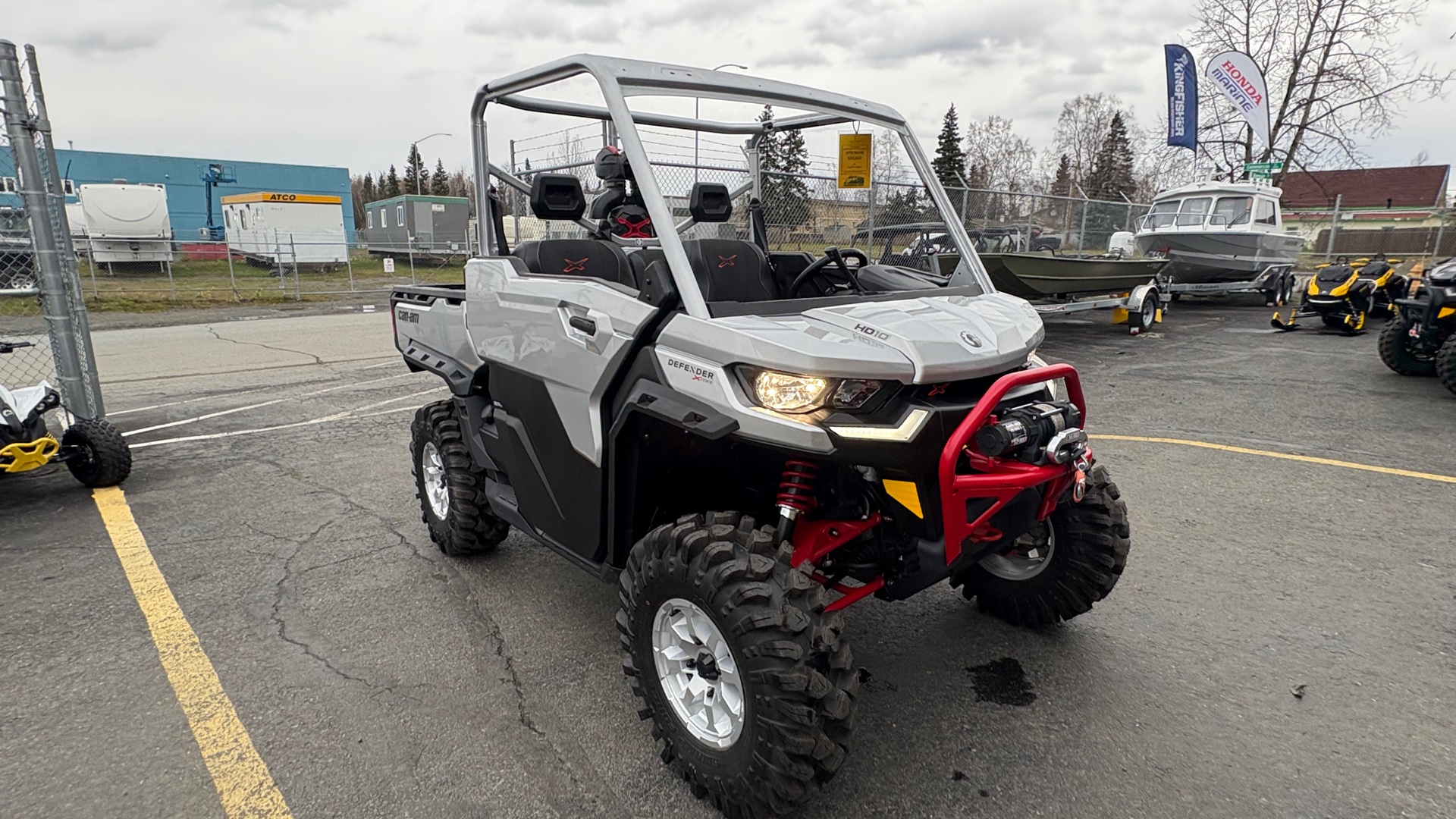 2025 Can-Am Defender X MR w/ Half Doors HD10 - Photo 7