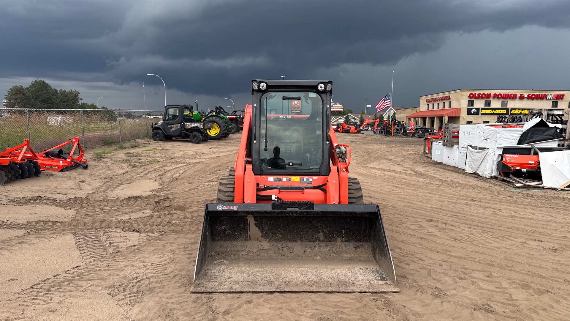 2022 Kubota SSV75PHFRC - Photo 8
