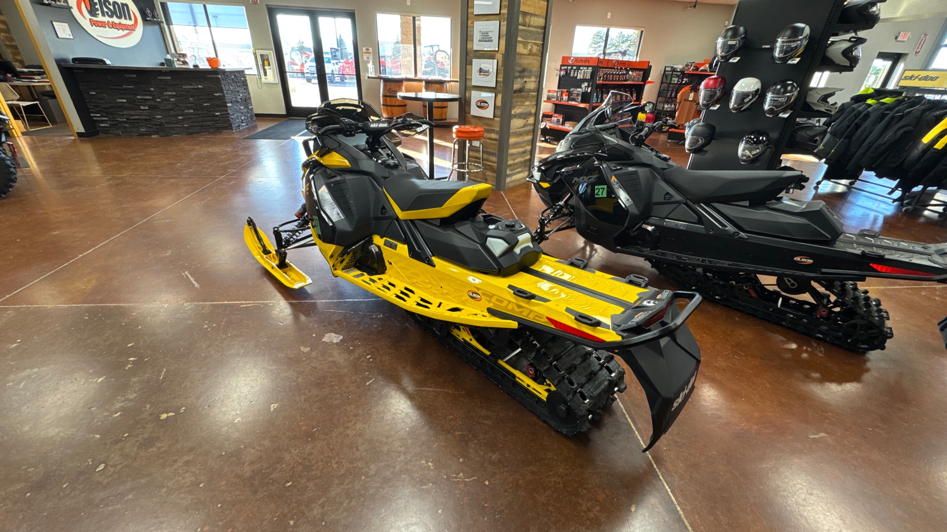 2025 Ski-Doo MXZ® X-RS® With Competition Package 850 E-TEC® Turbo R 137 1.25 - Photo 4