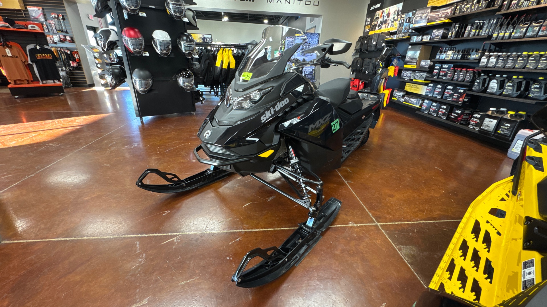 2025 Ski-Doo MXZ® Adrenaline 600R E-TEC® 129 1.25 - Photo 2