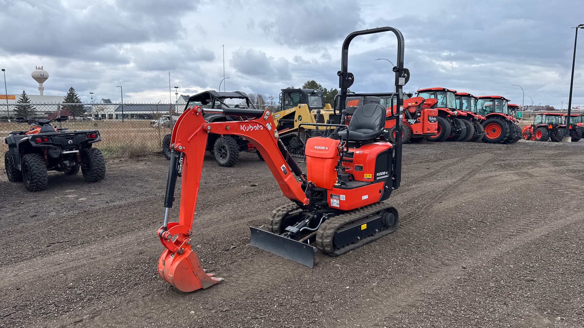 2023 Kubota K008-5