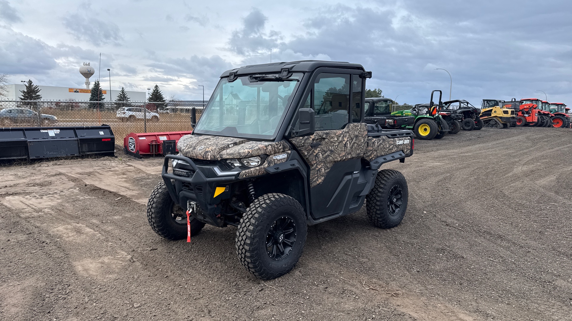 2022 Can-Am Defender Limited Camo