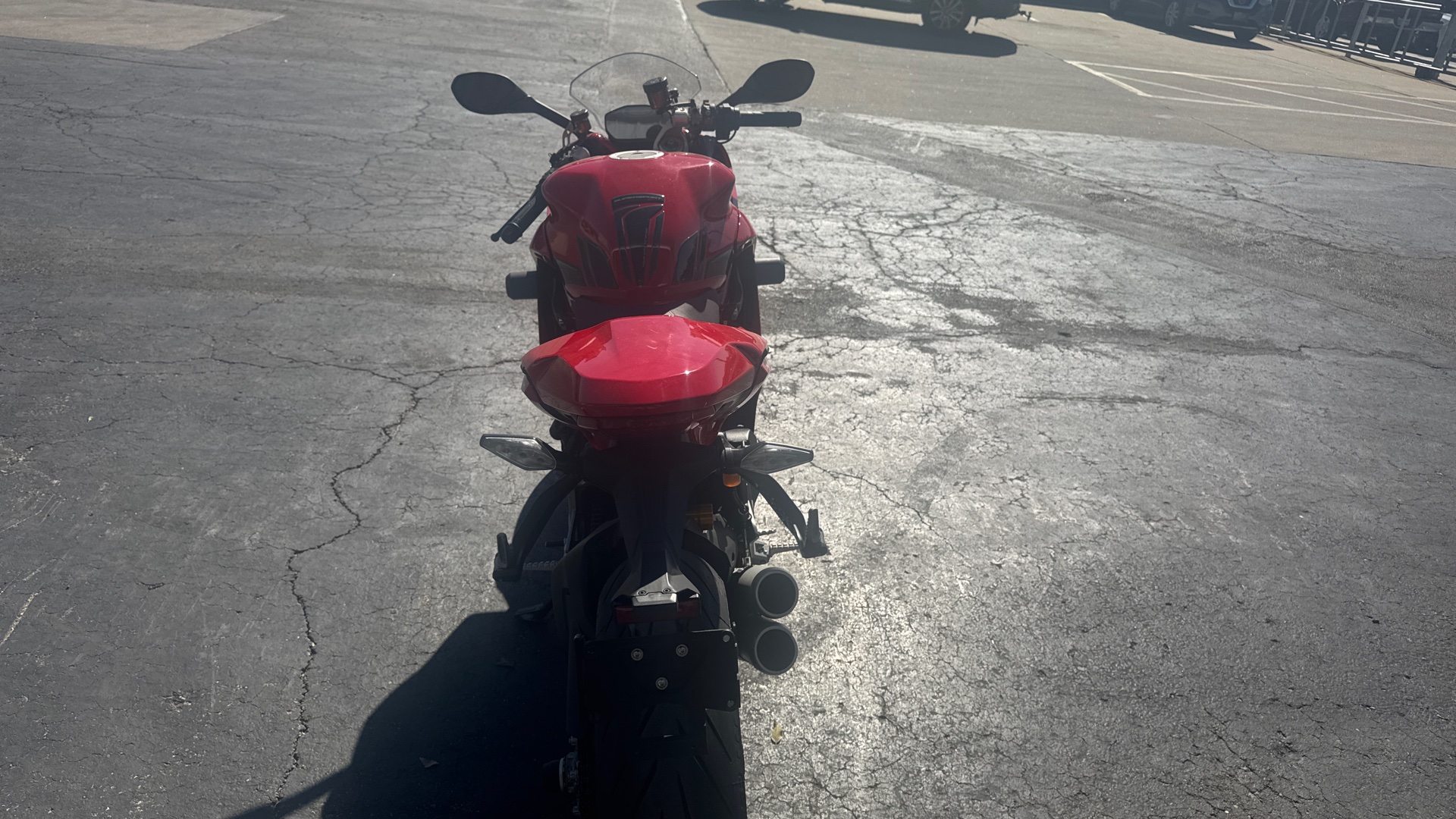 2023 Ducati SuperSport 950 S - Photo 5