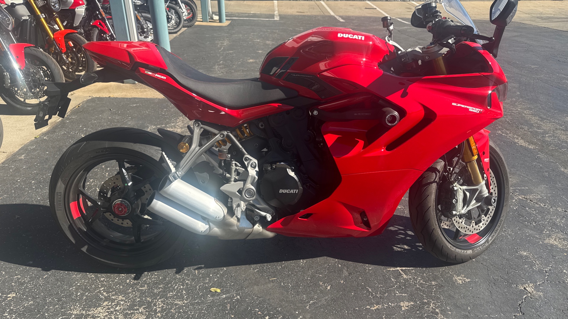 2023 Ducati SuperSport 950 S - Photo 7