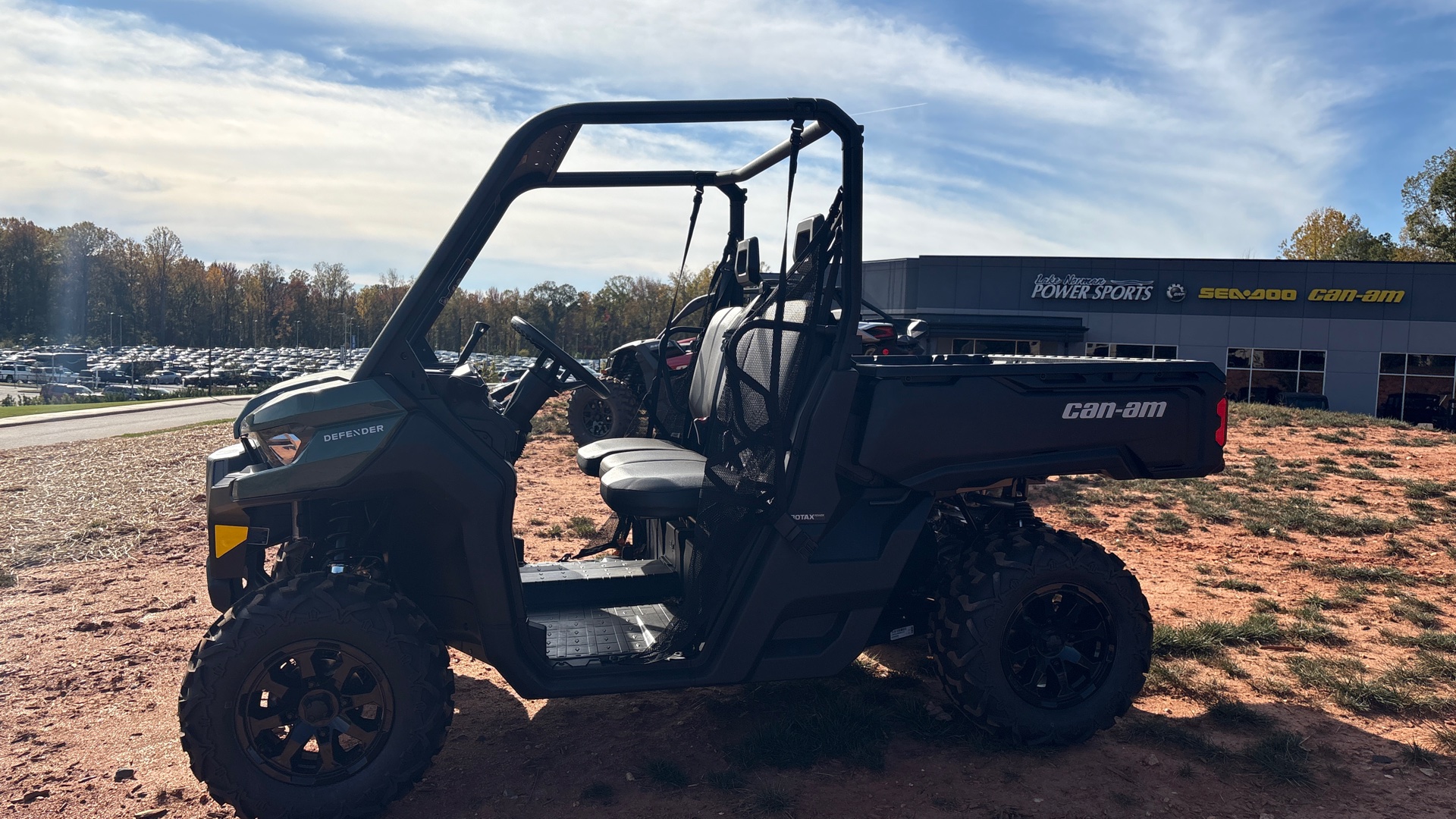 2025 Can-Am Defender DPS HD7 Compass Green - Photo 3