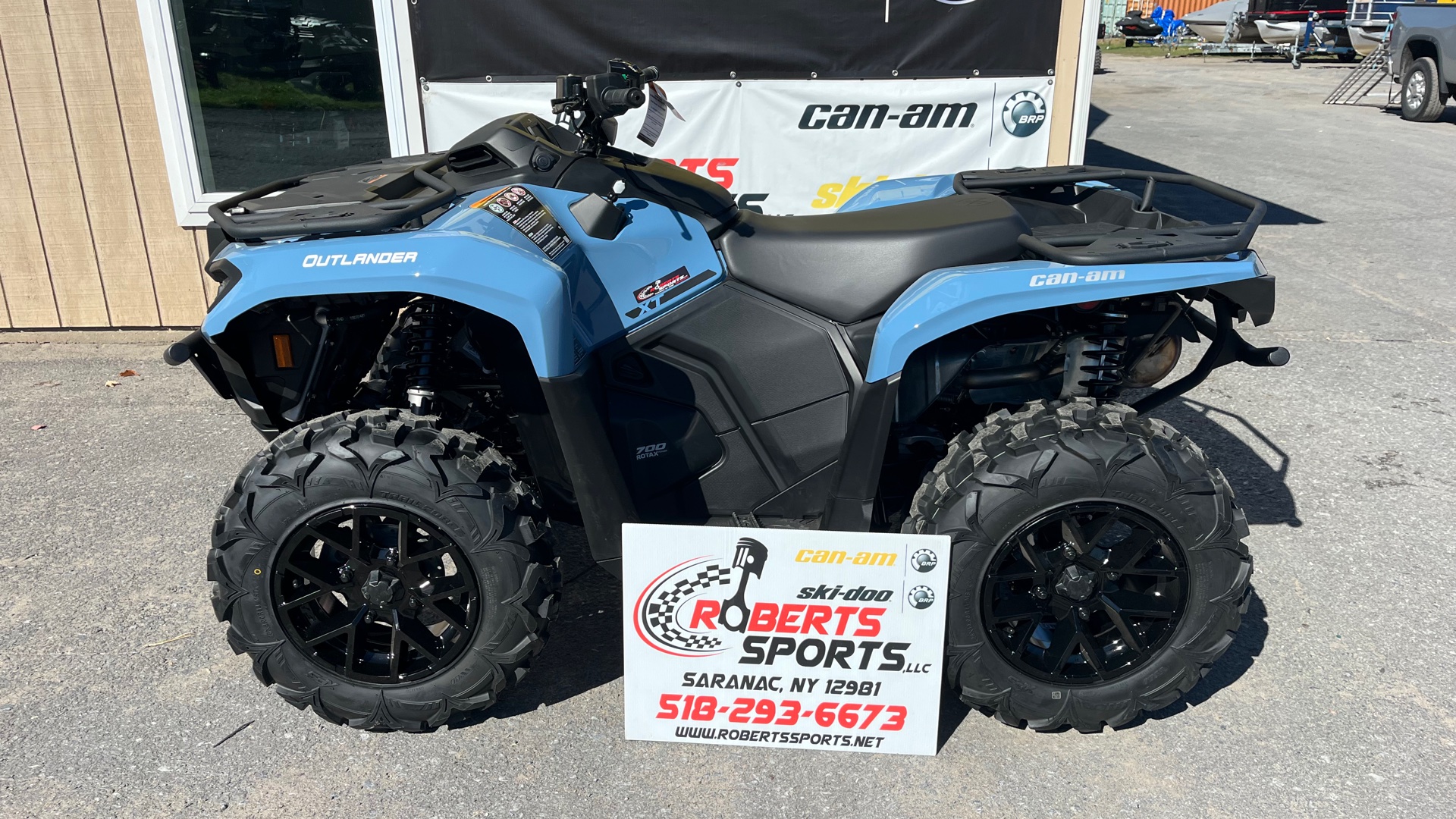 2025 Can-Am Outlander XT 700 - Photo 2
