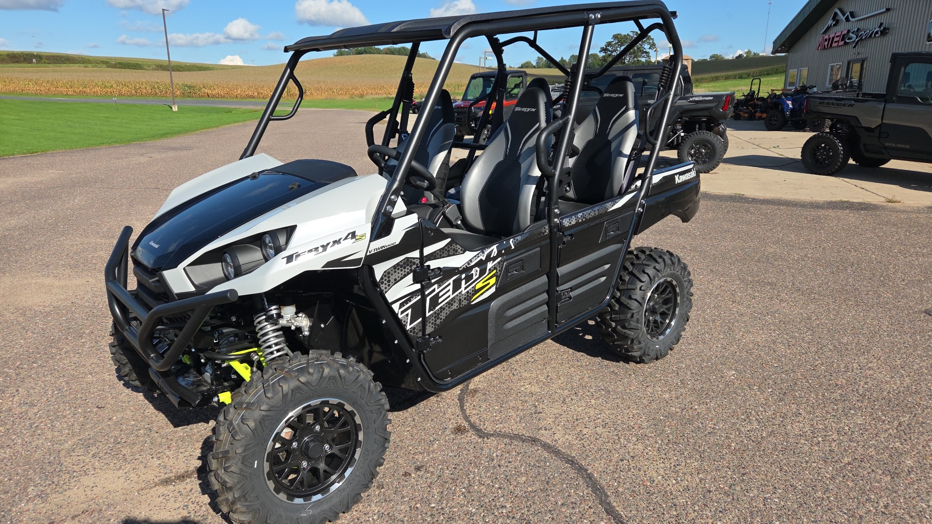 2025 Kawasaki Teryx4 S LE