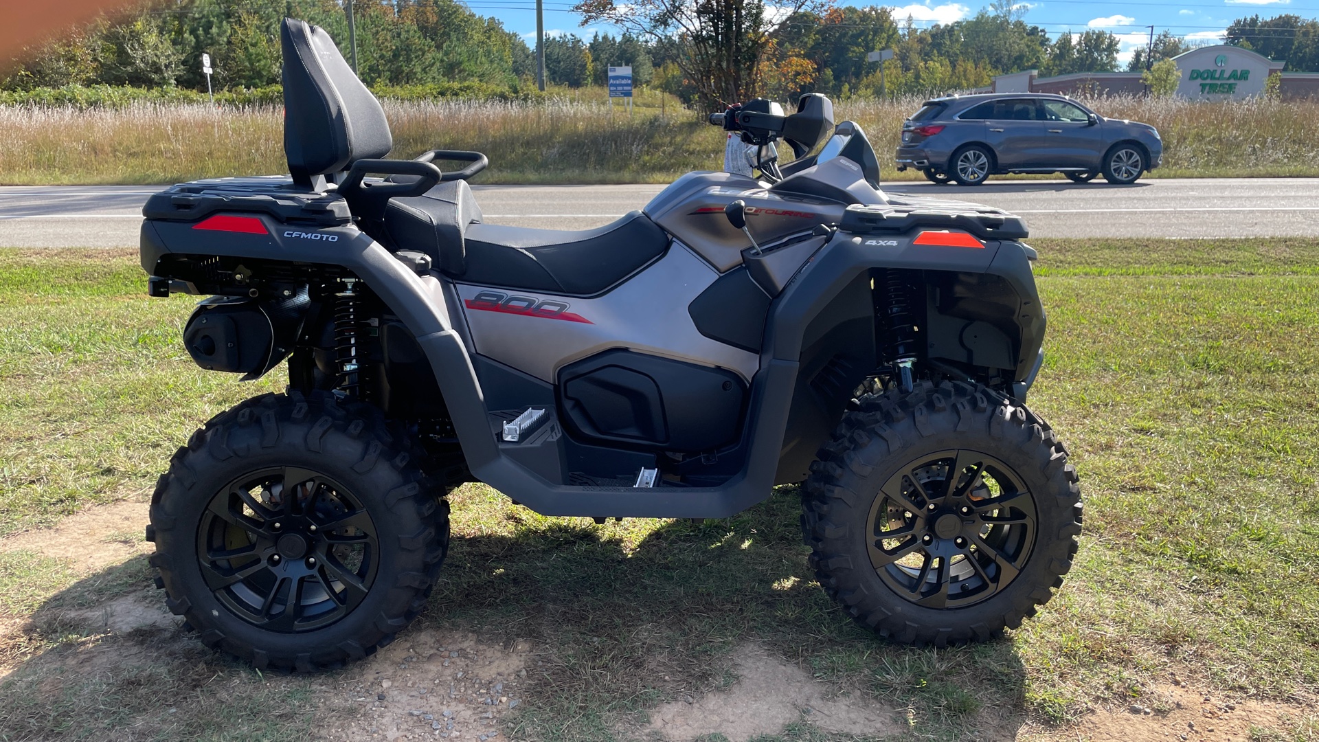 2026 CFMOTO CFORCE 800 Touring - Photo 6