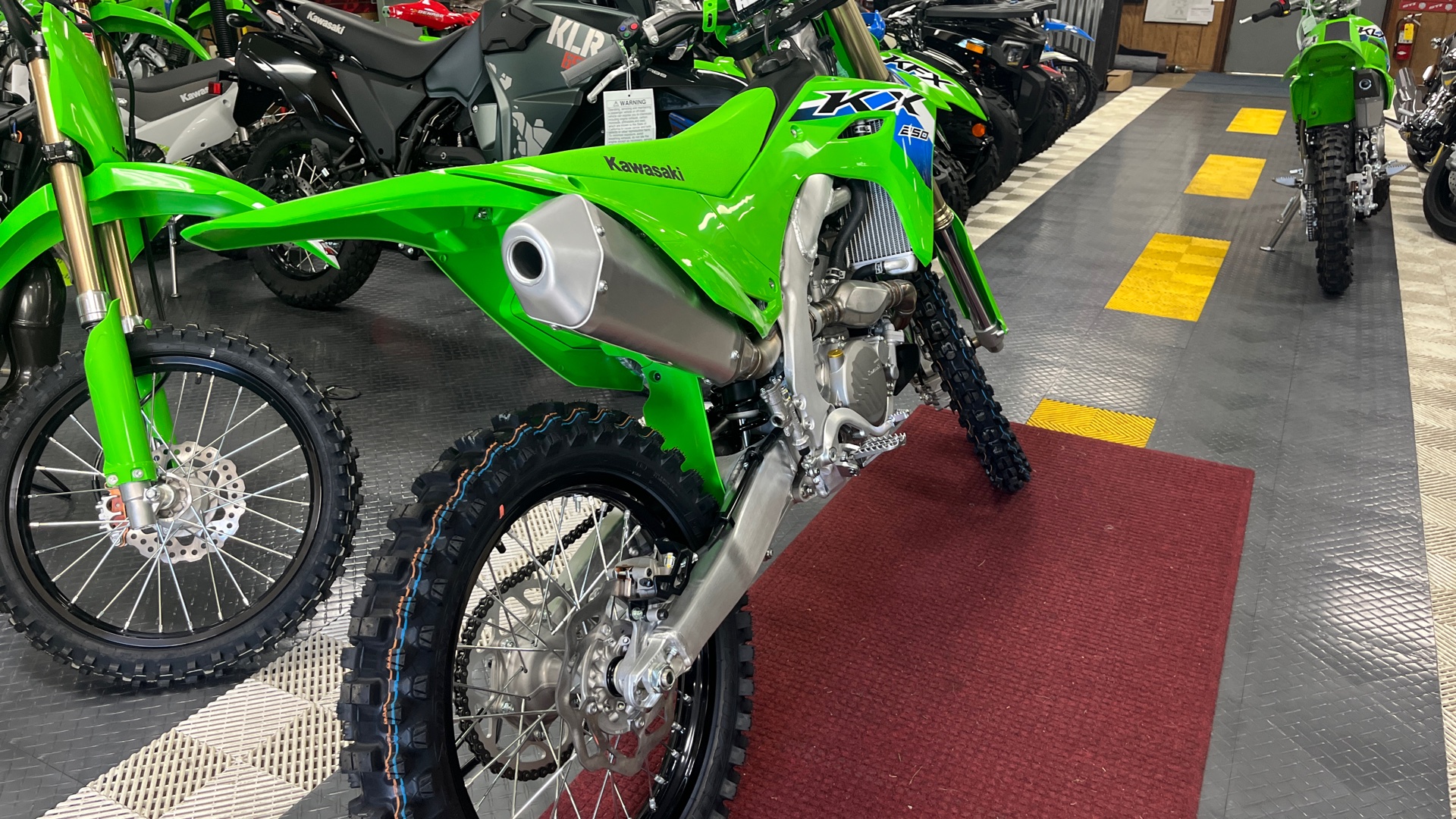 2026 Kawasaki KX™ 250 - Photo 4