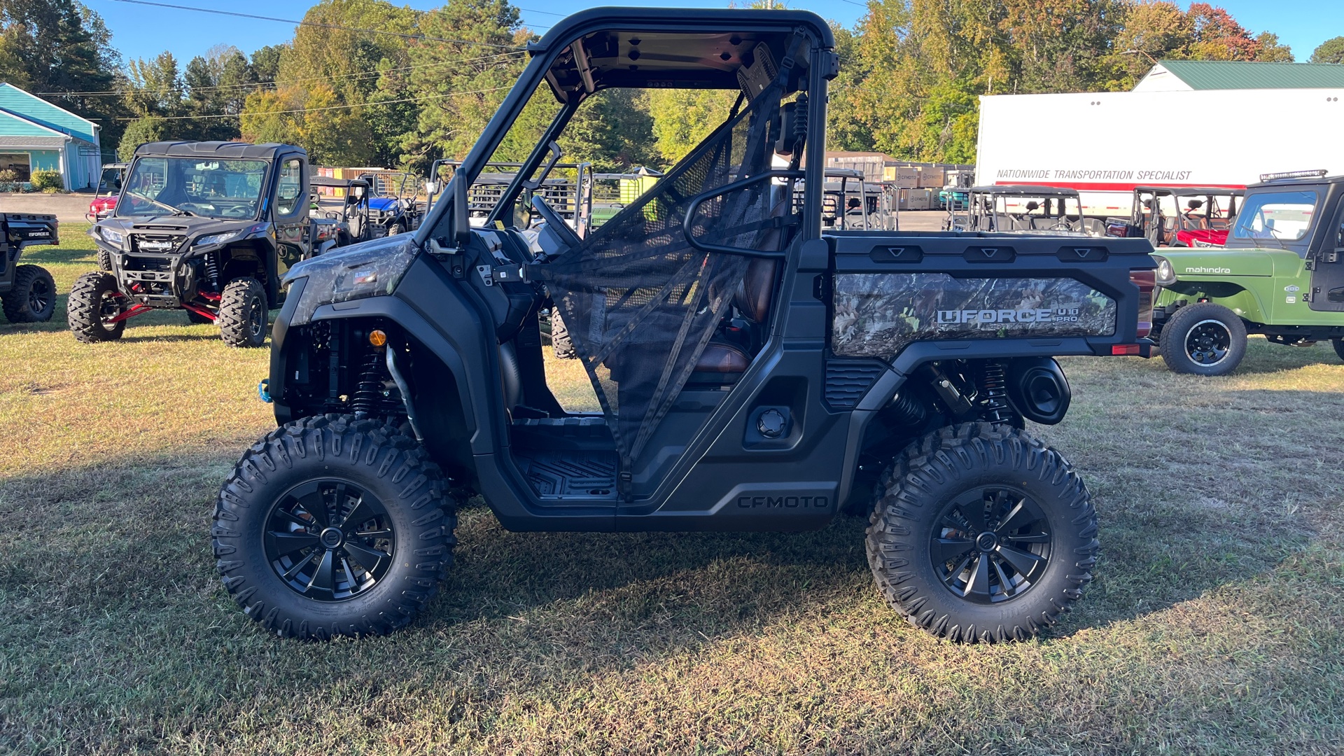 2026 CFMOTO UFORCE U10 Pro - Photo 2