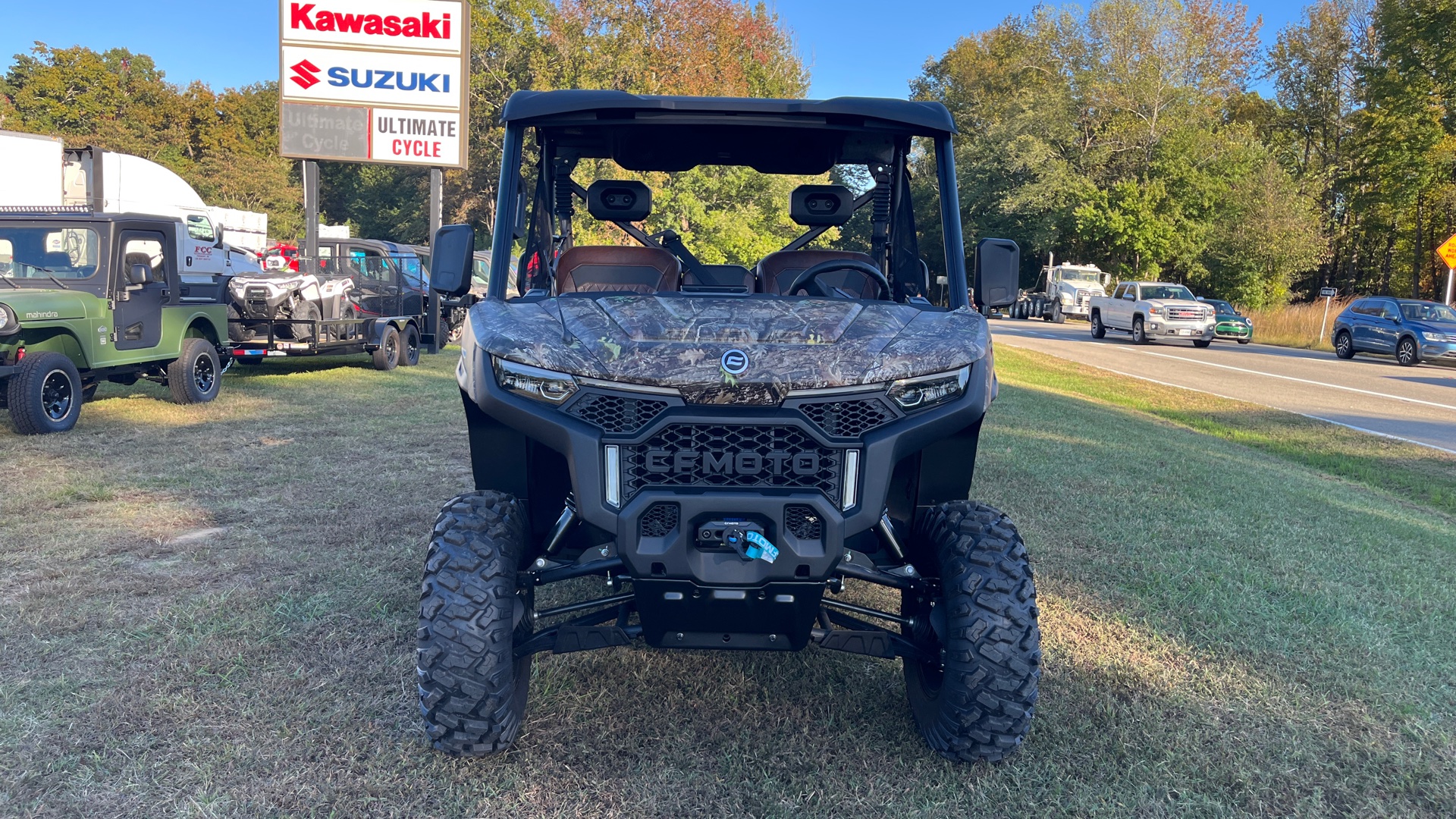 2026 CFMOTO UFORCE U10 Pro - Photo 8