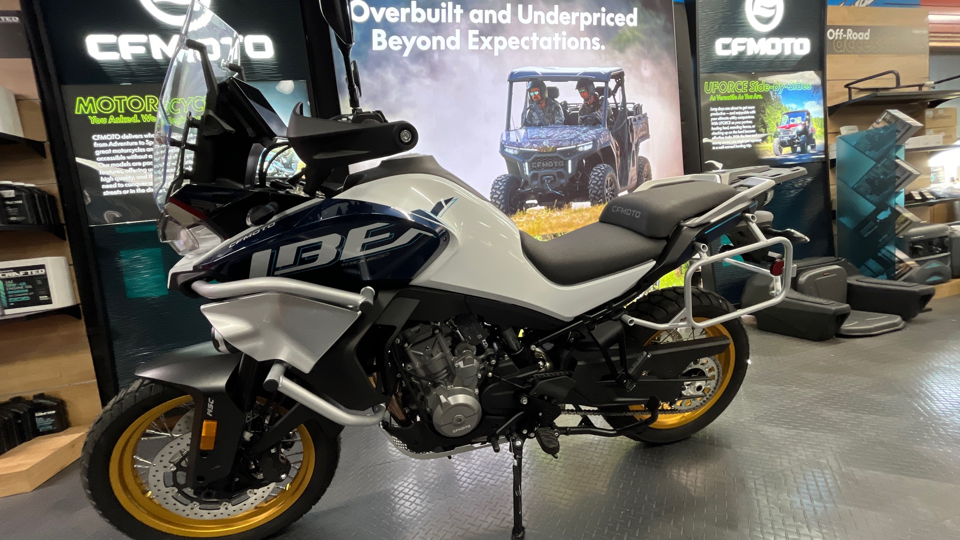 2026 CFMOTO IBEX 800 E - Photo 2