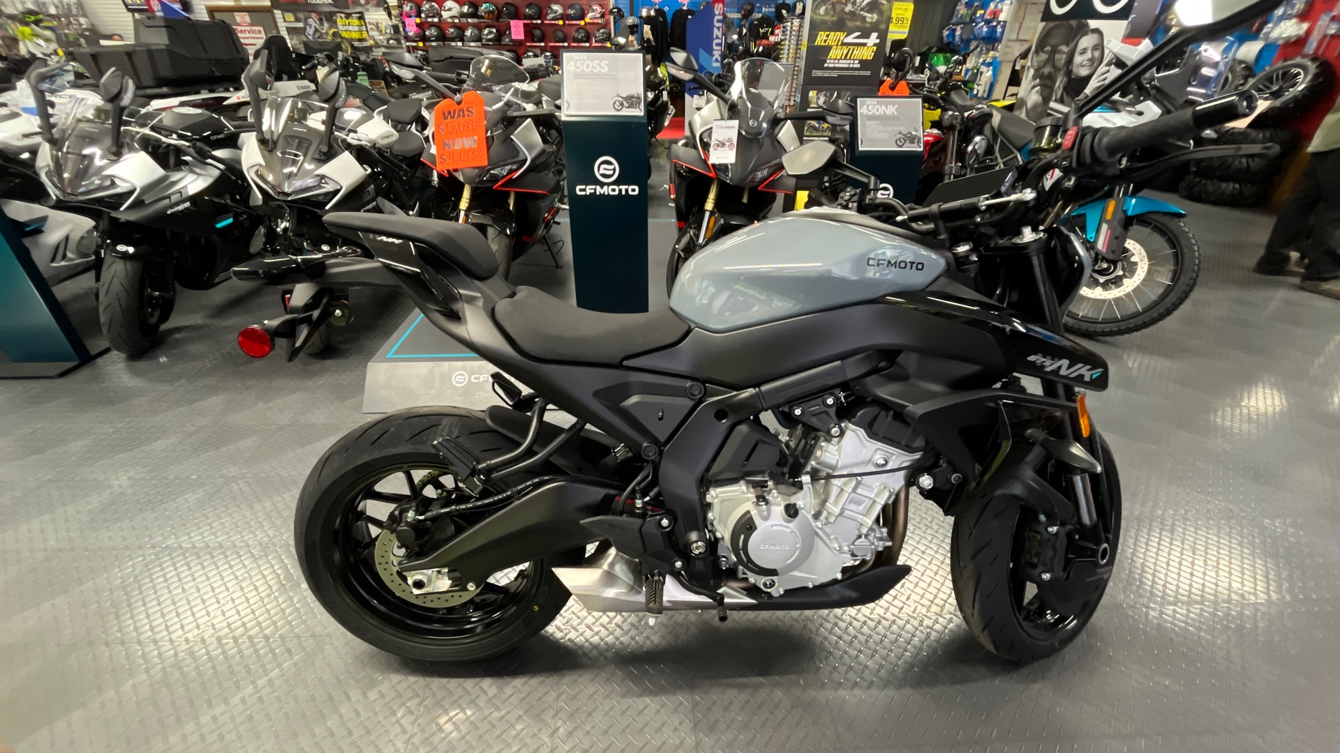 2026 CFMOTO NK 675 - Photo 6