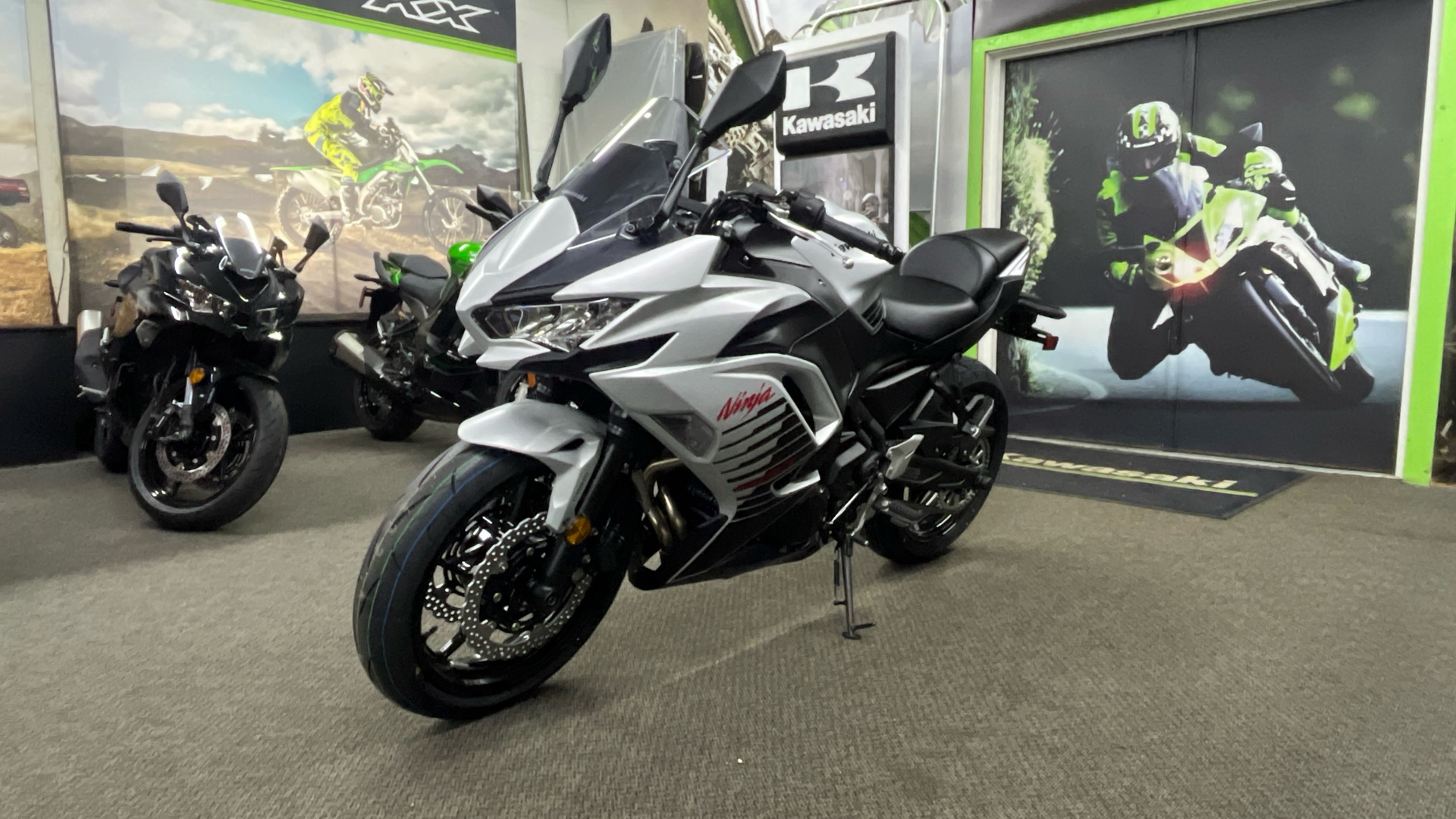 2026 Kawasaki Ninja® 650 ABS