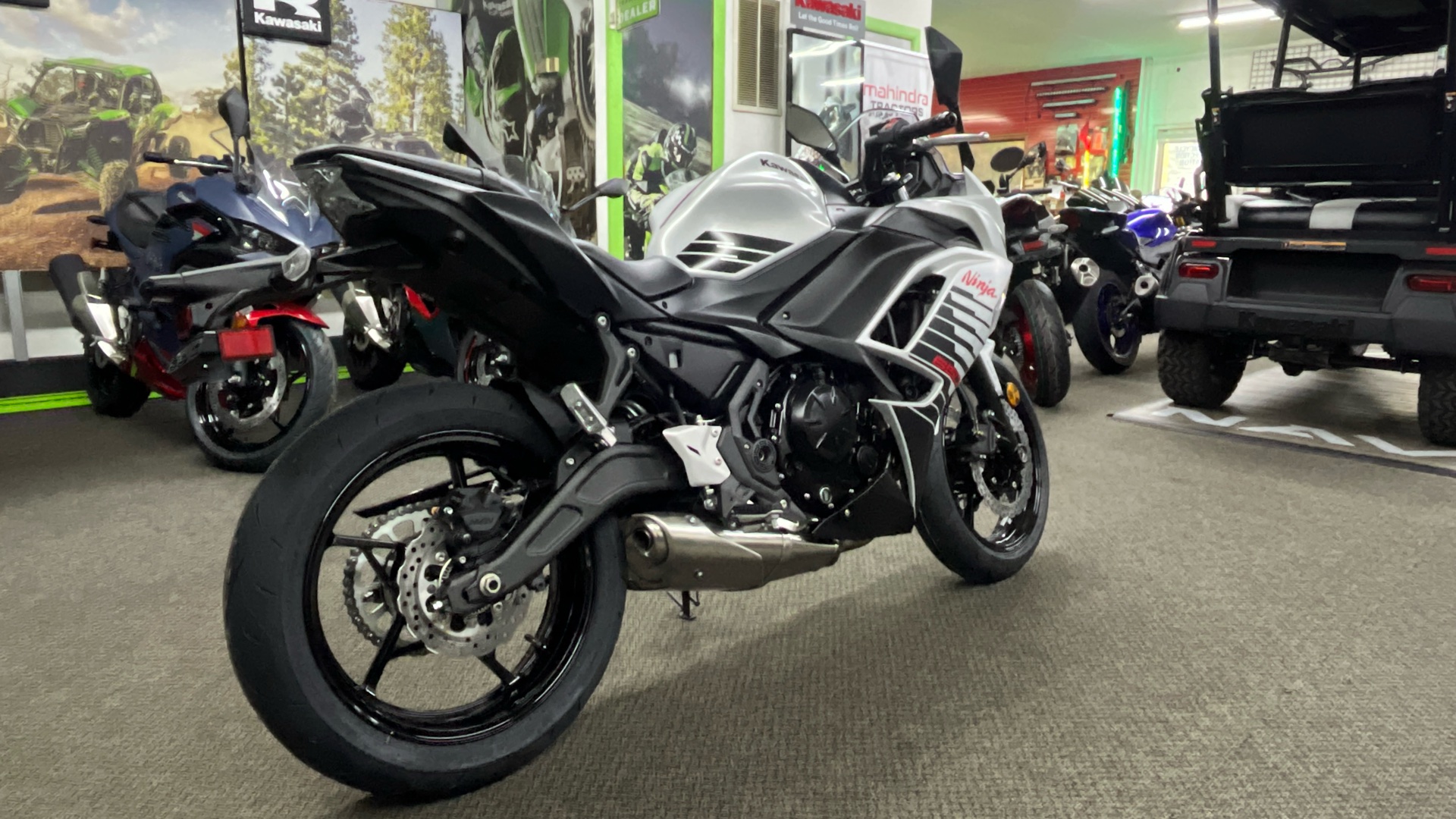 2026 Kawasaki Ninja® 650 ABS - Photo 4