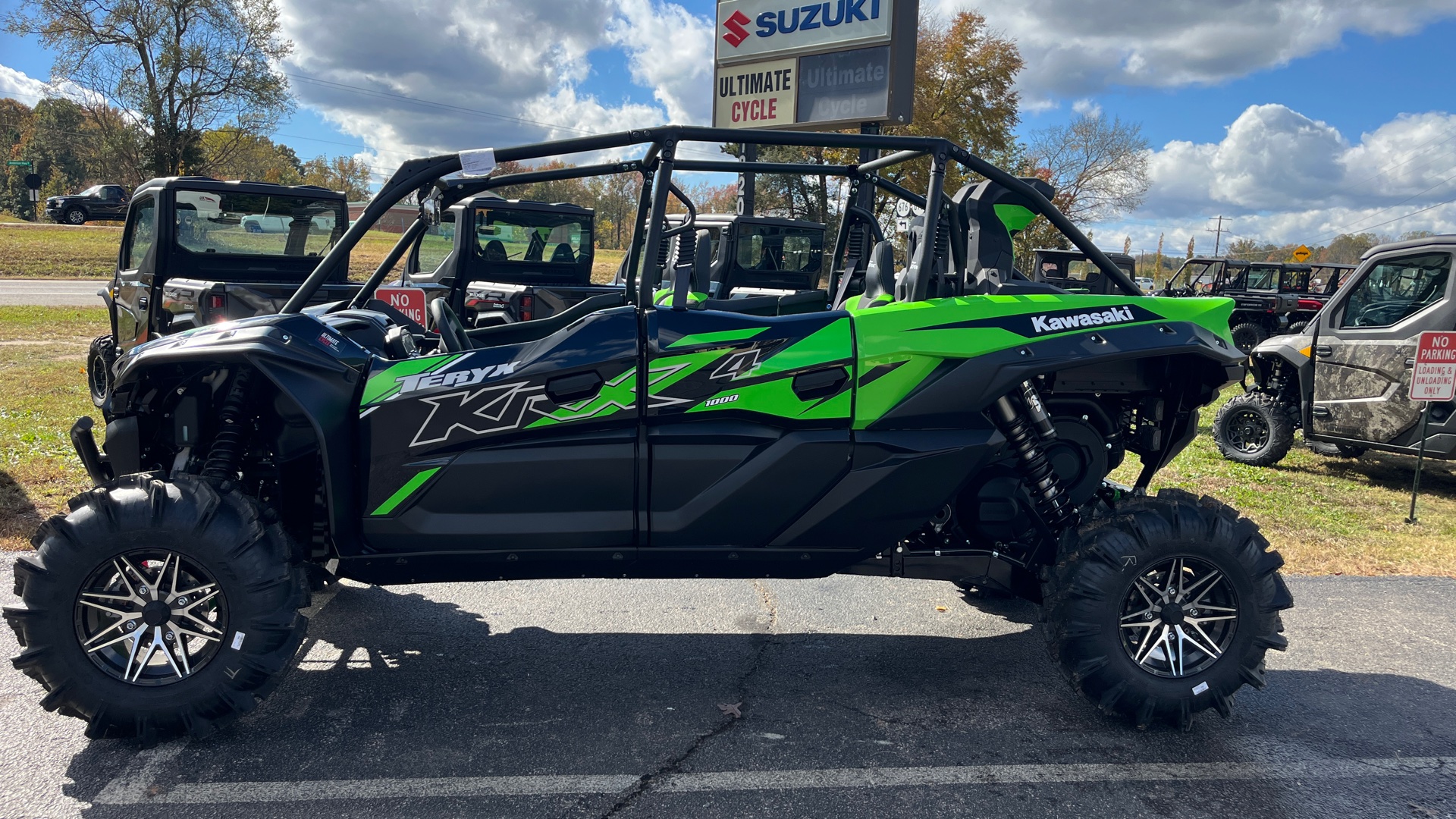 2025 Kawasaki Teryx® KRX4® 1000 Lifted Edition - Photo 2