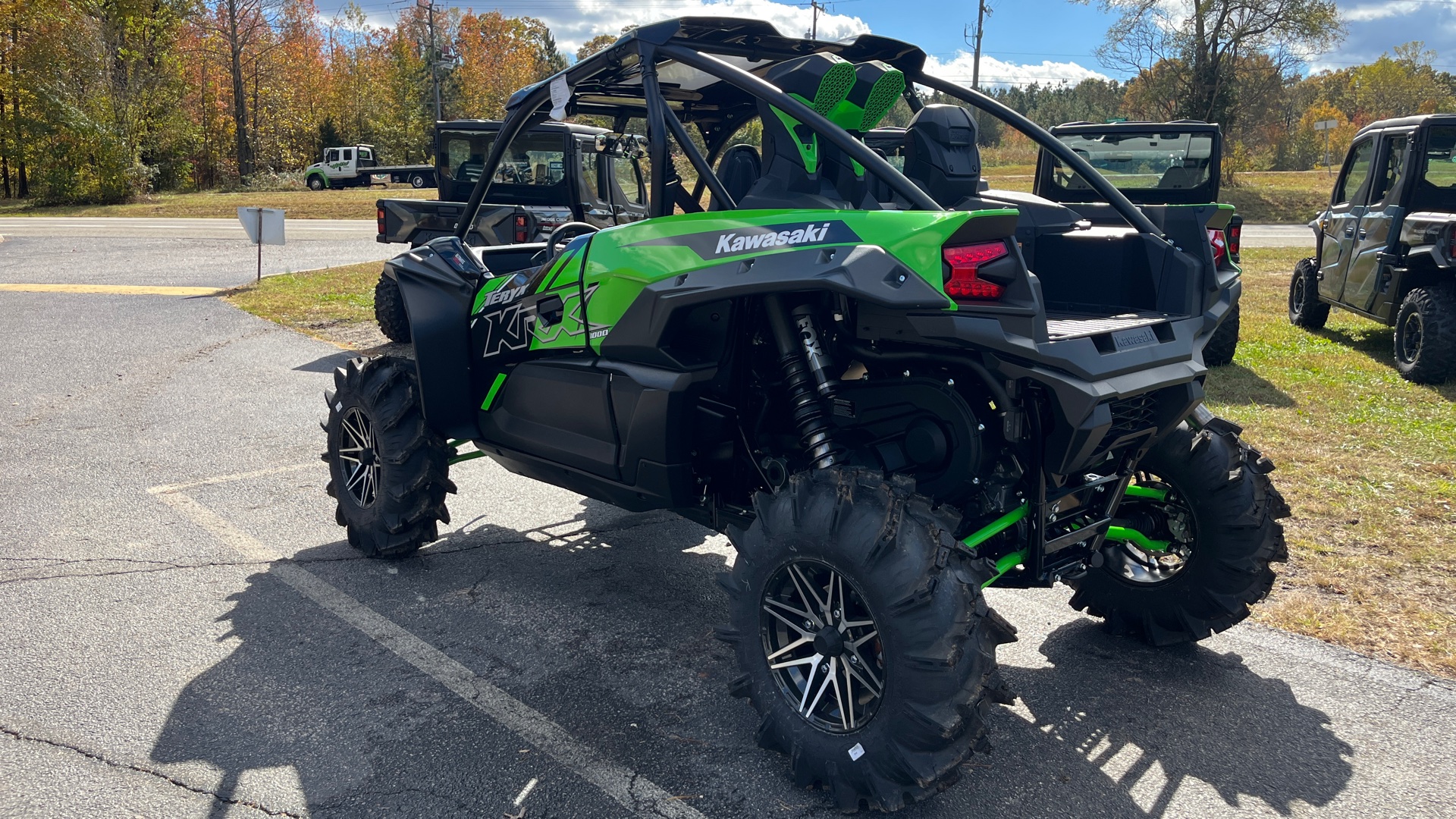 2025 Kawasaki Teryx® KRX™ 1000 Lifted Edition - Photo 3