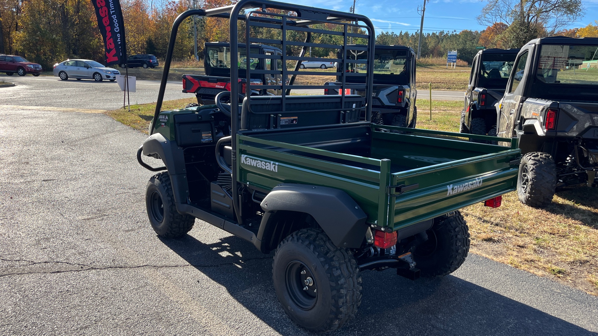 2026 Kawasaki Mule™ 4000 - Photo 3