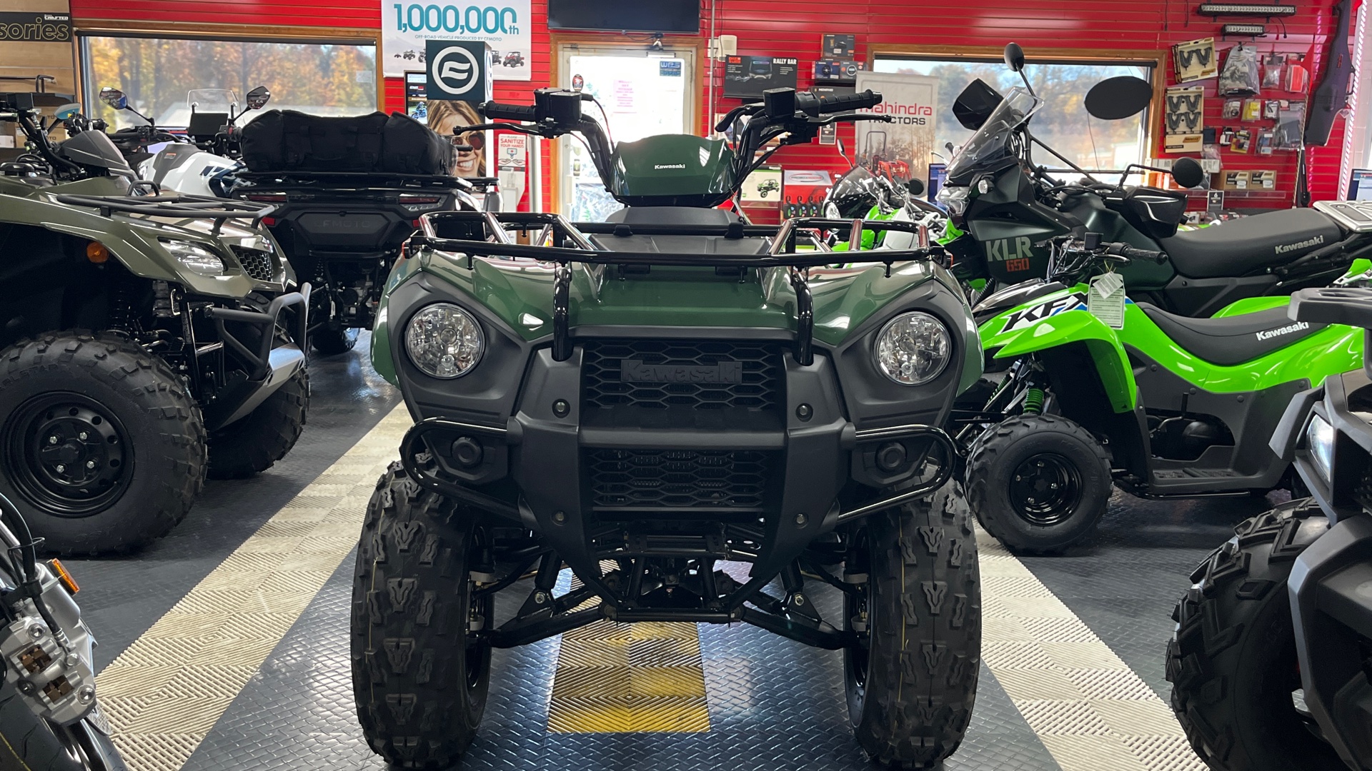 2025 Kawasaki Brute Force® 300 - Photo 6