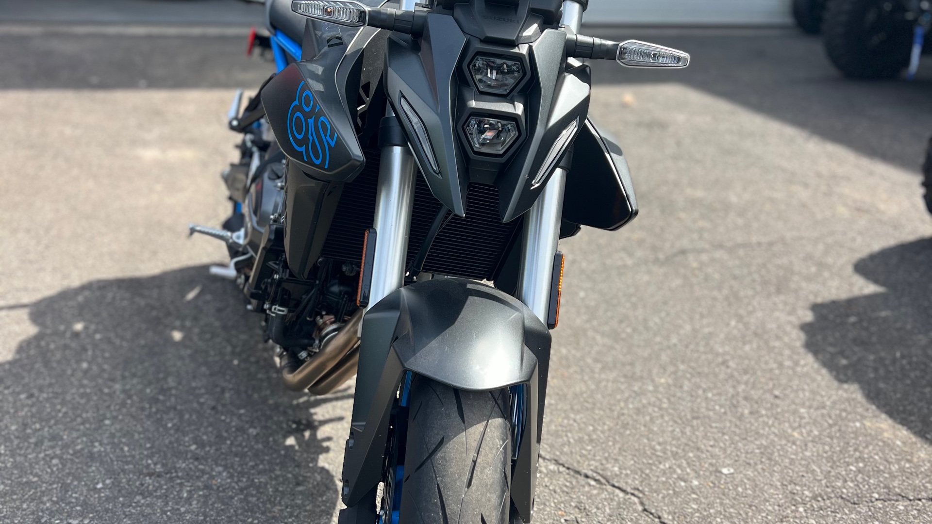 2024 Suzuki GSX-8S - Photo 4