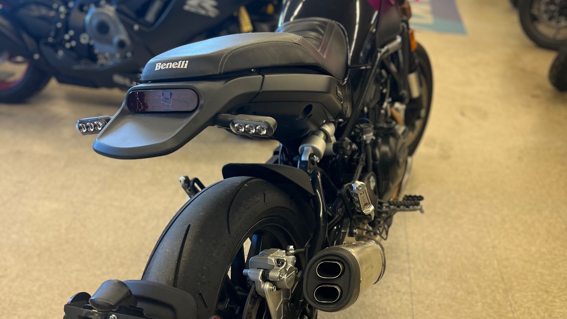 2022 Benelli LEONCINO 500 - Photo 4