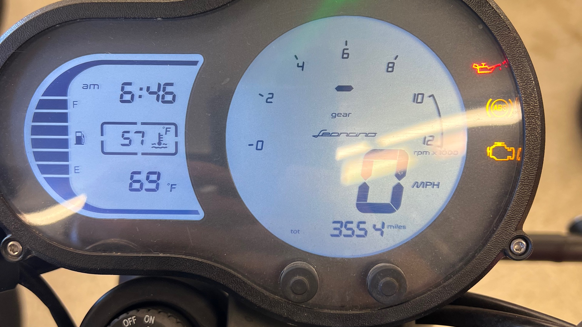 2022 Benelli LEONCINO 500 - Photo 5