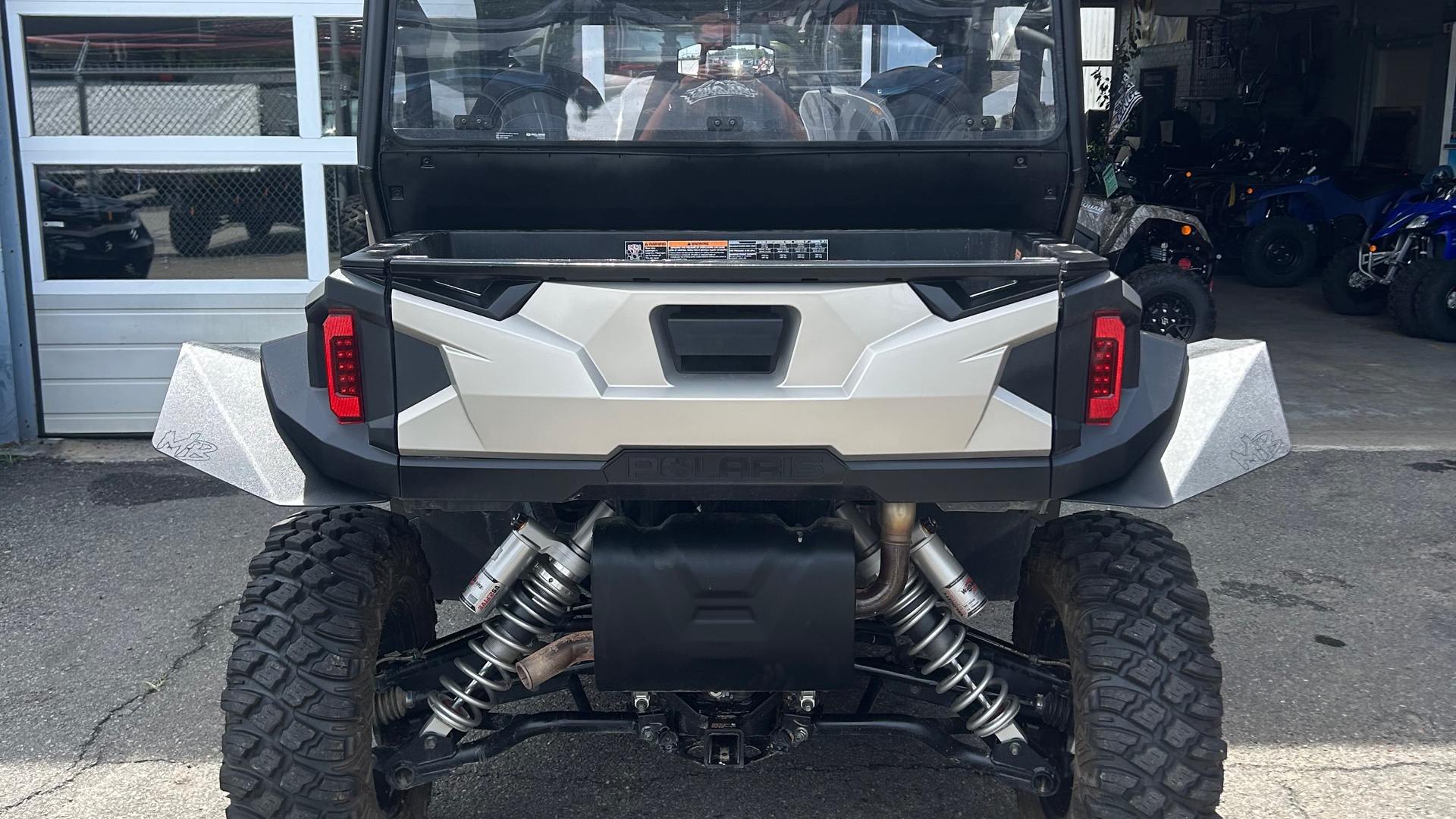 2024 Polaris GENERAL XP 1000 Ultimate Avalanche Gray - Photo 4
