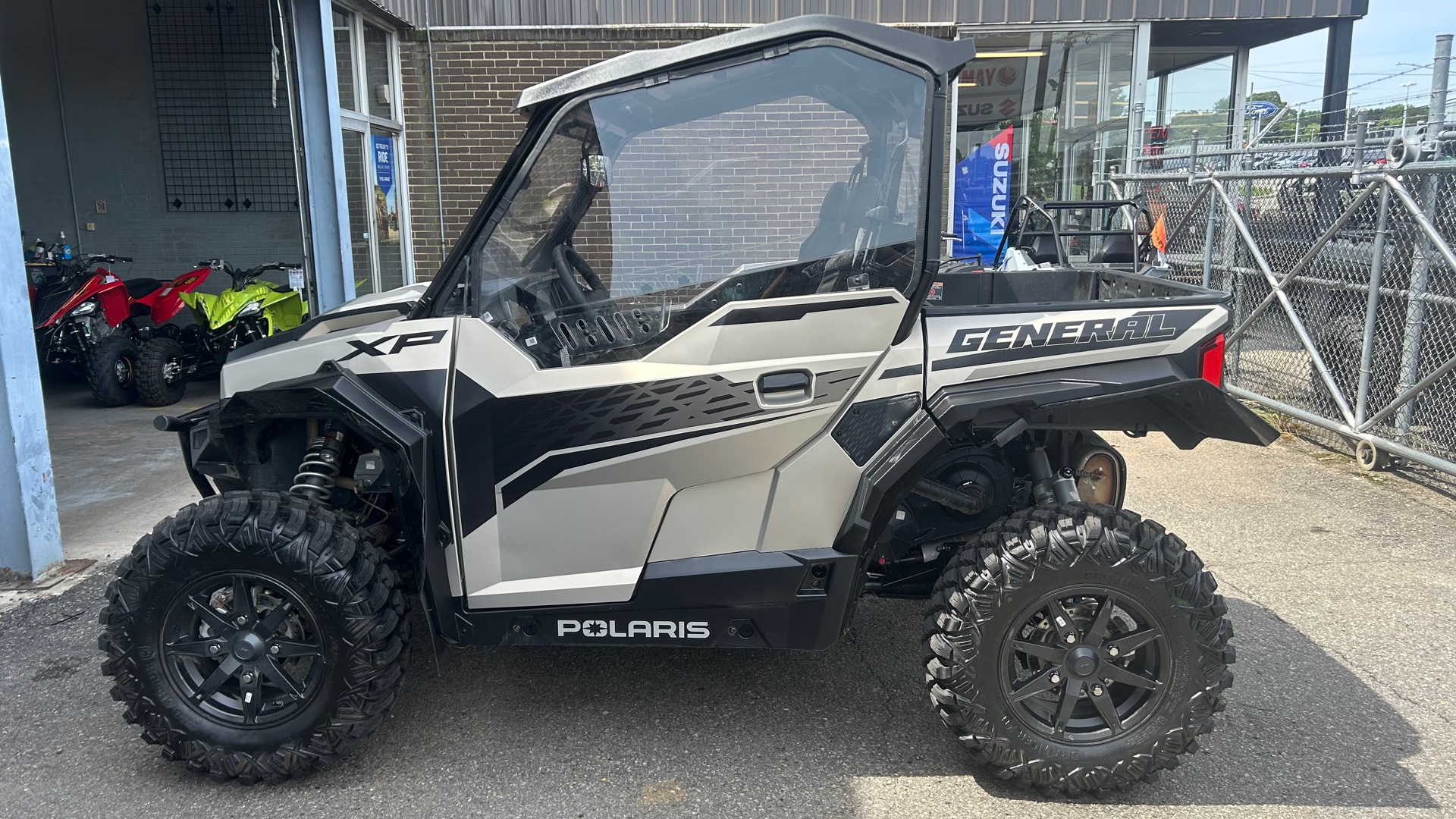 2024 Polaris GENERAL XP 1000 Ultimate Avalanche Gray - Photo 5