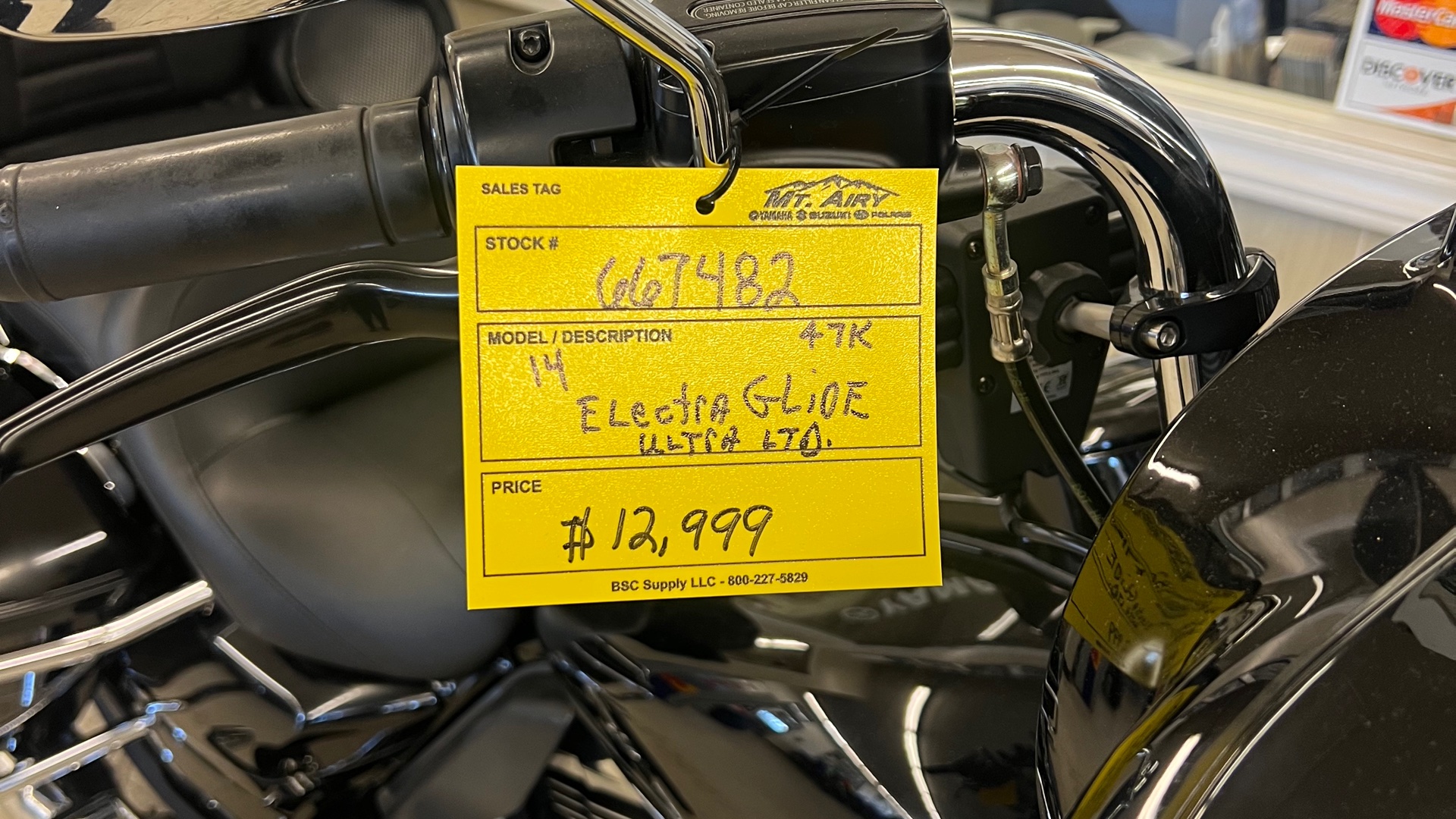 2014 Harley-Davidson® ELECTRA GLIDE ULTRA LIMITED - Photo 2