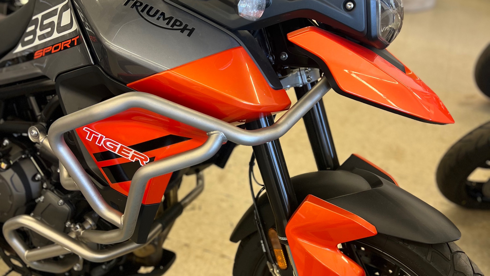 2023 Triumph TIGER 850 SPORT - Photo 2