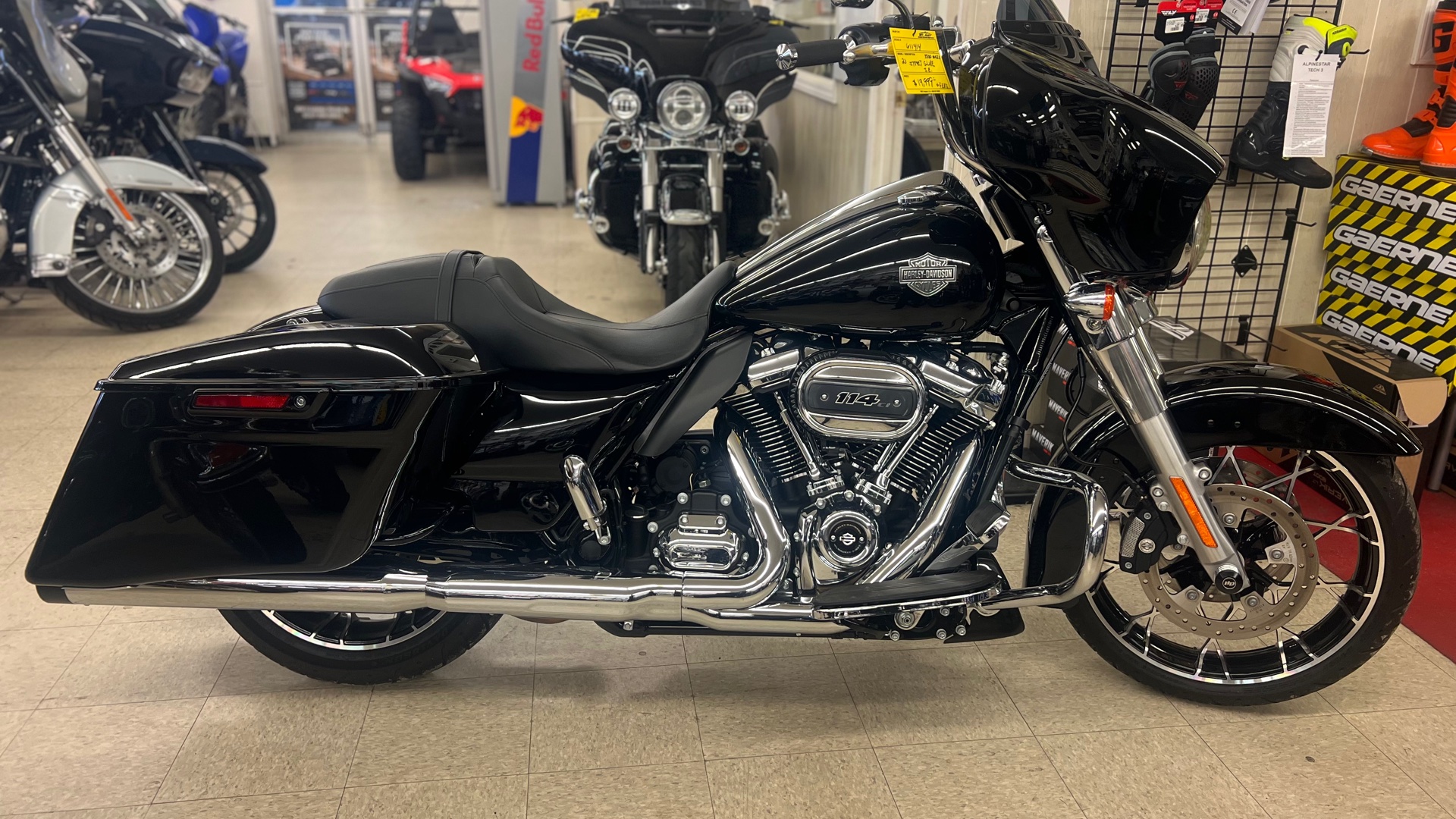 2023 Harley-Davidson® STREET GLIDE SPECIAL