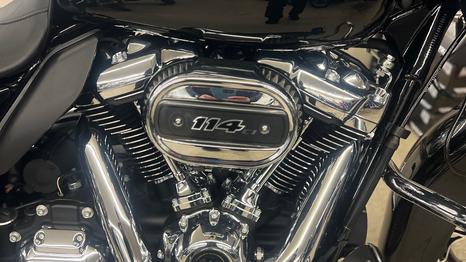 2023 Harley-Davidson® STREET GLIDE SPECIAL - Photo 2