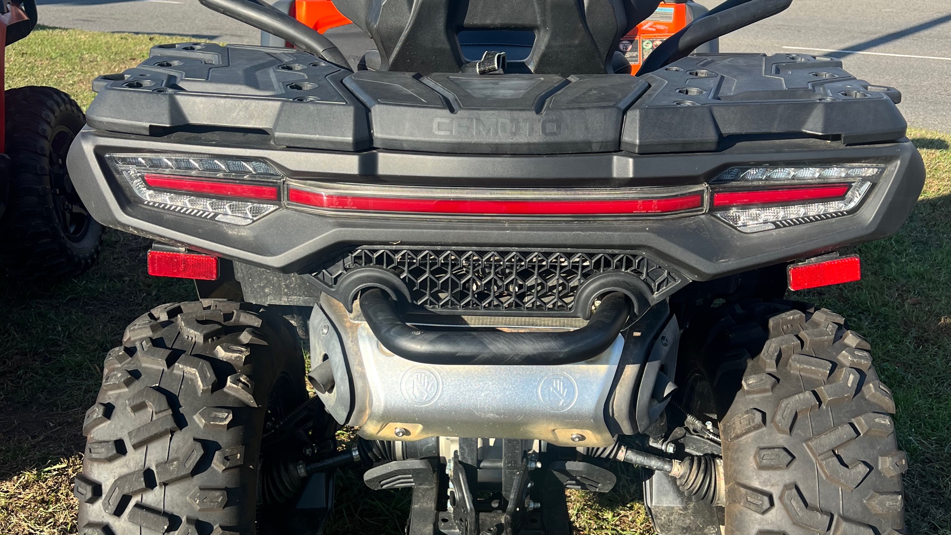 2024 CFMOTO 800 TOURING LE - Photo 2