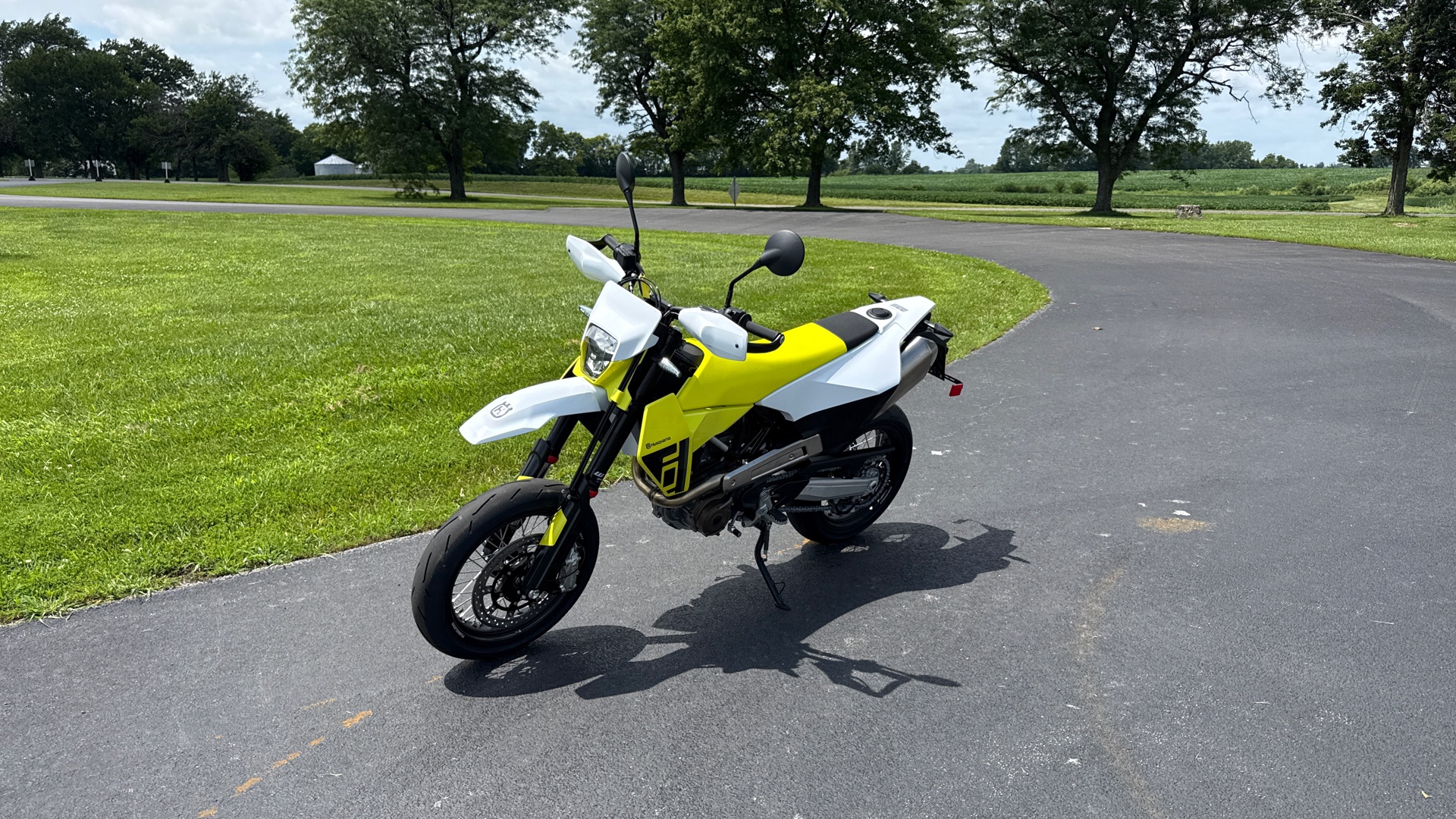 2026 Husqvarna Supermoto 701 for Sale in Charleston, IL