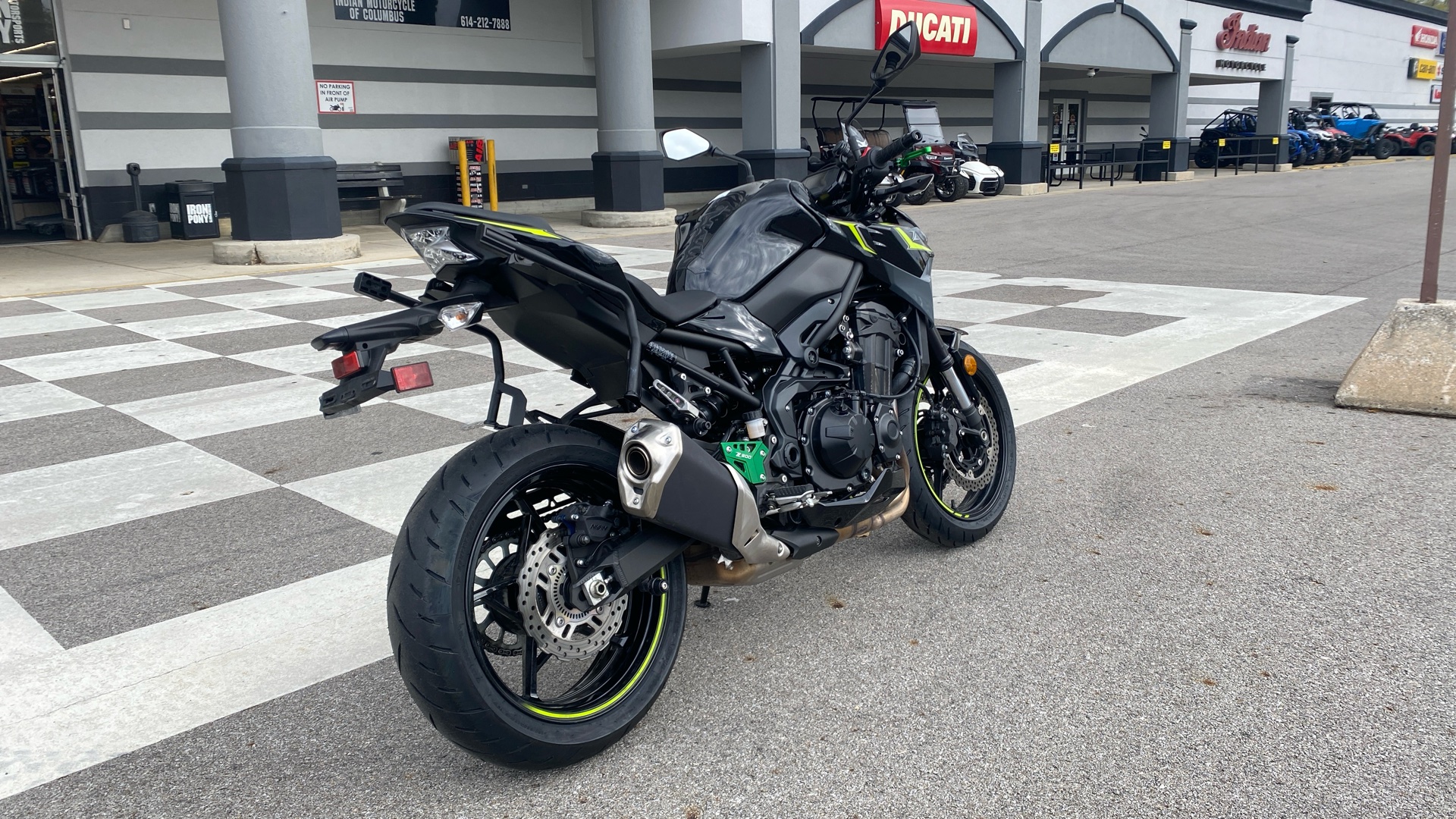 2024 Kawasaki Z900 ABS for Sale | Pony Powersports®