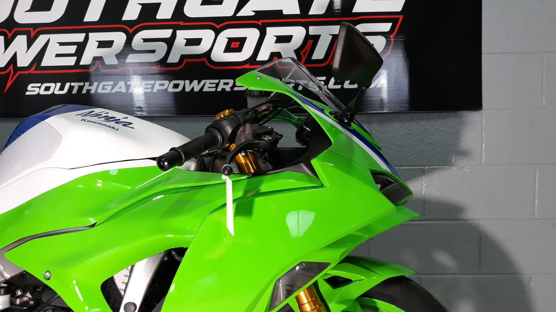 Used 2024 Kawasaki Ninja ZX-6R 40th Anniversary Edition ABS for