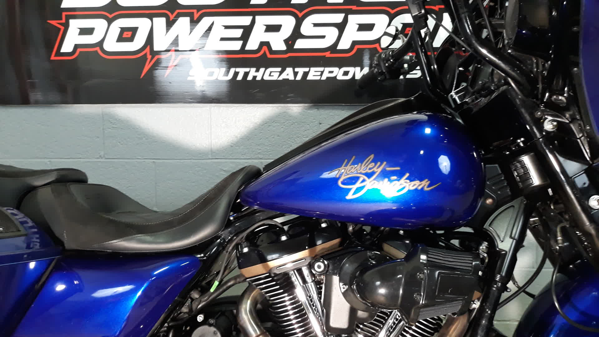2013 Harley-Davidson Street Glide Base for Sale
