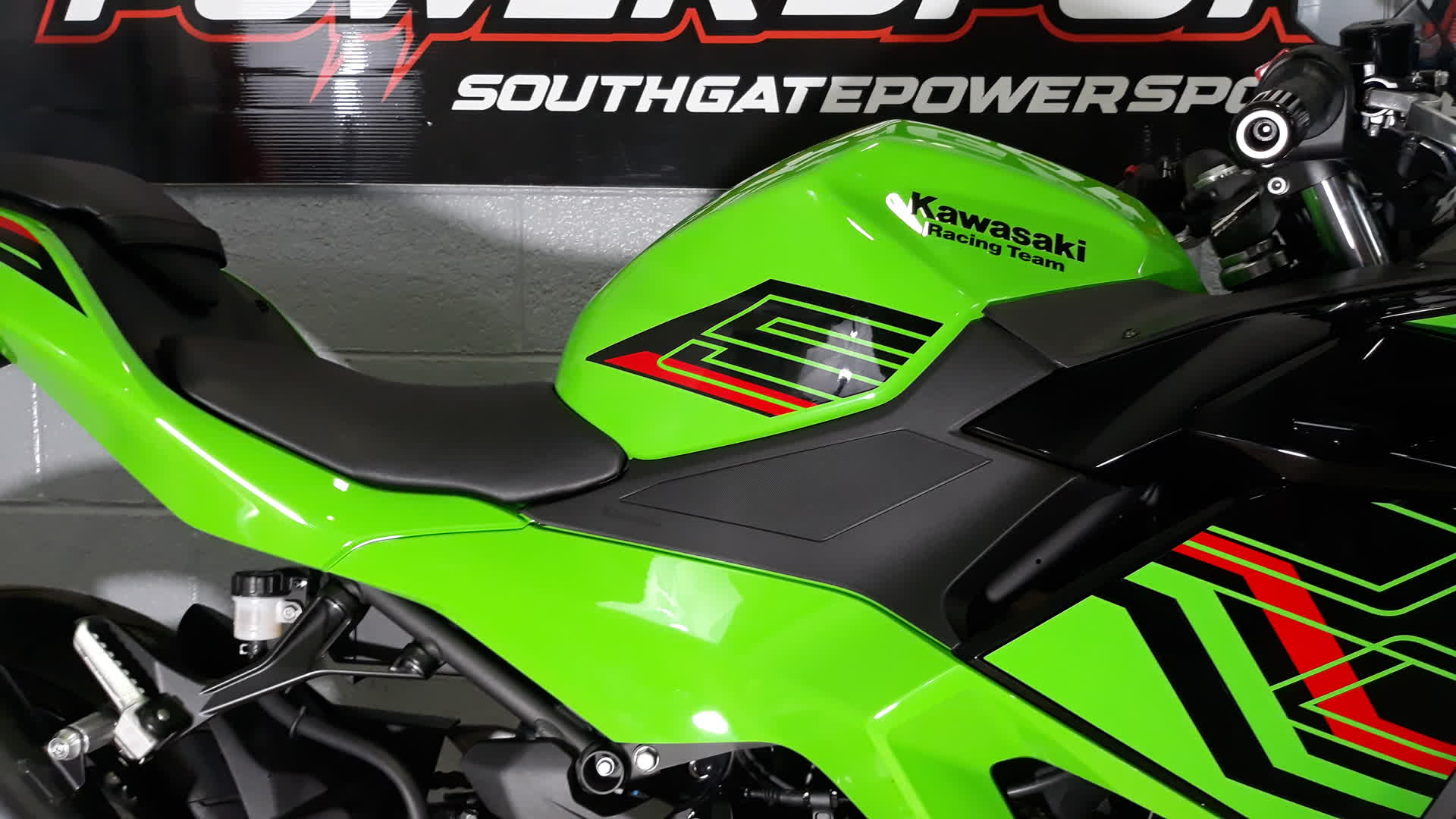 2024 Kawasaki Ninja 500 Base for Sale