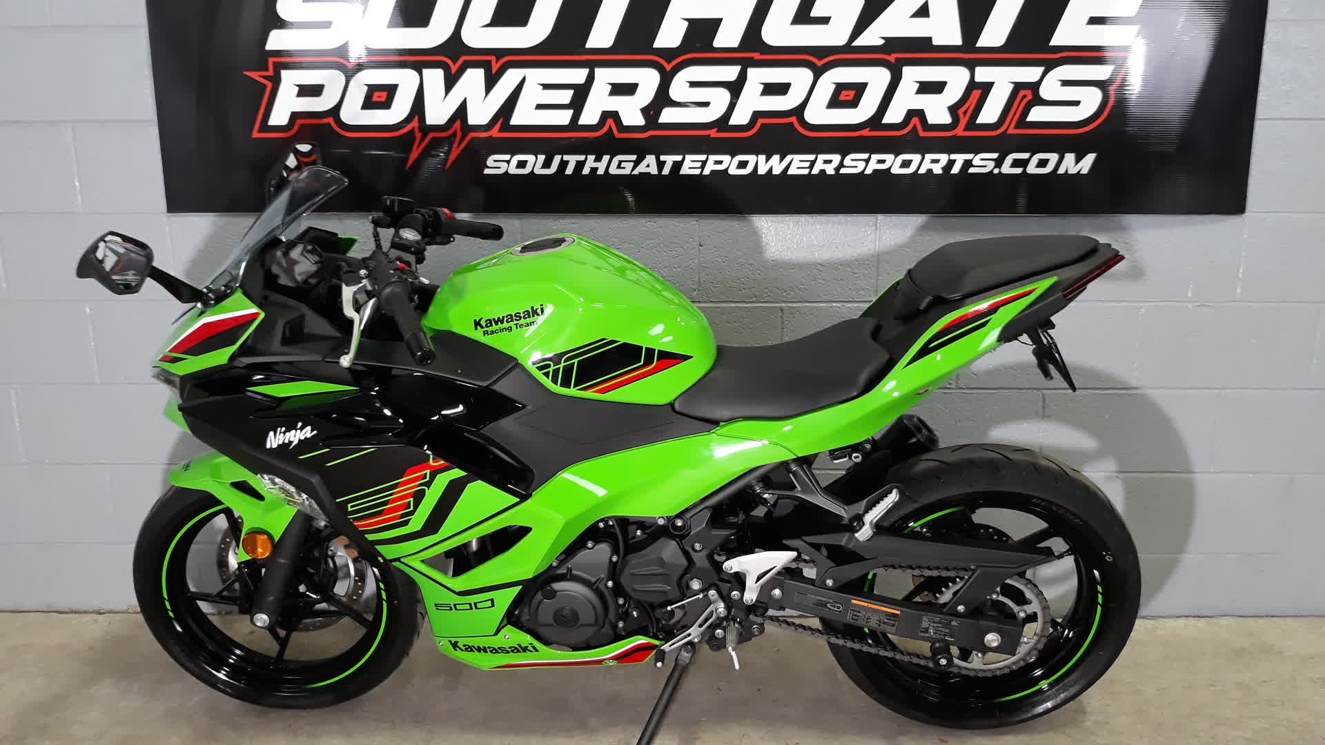 2024 Kawasaki Ninja 500 Base for Sale